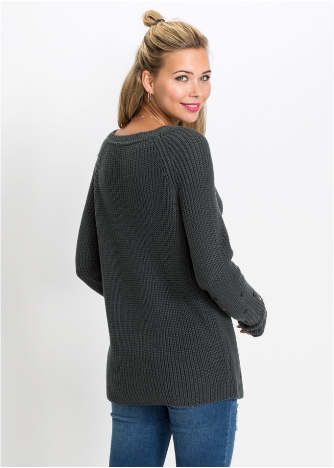 Pullover mit Herzen