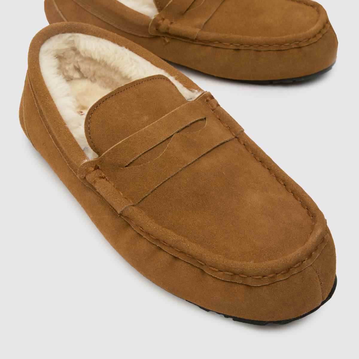 Schuh Stefan velúr mokaszin papucs barna színben