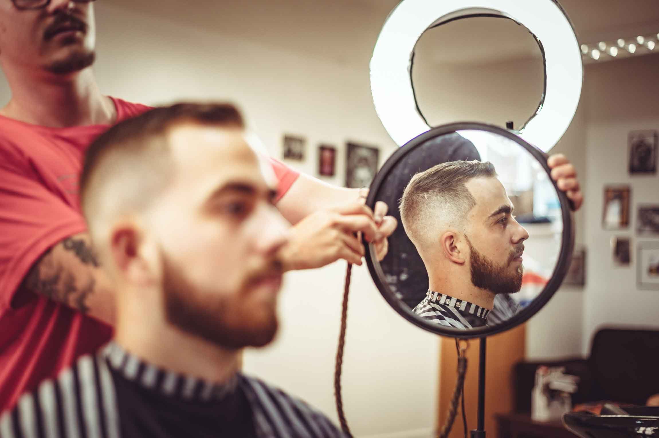 Malantis Bartwachs CBD BarberOil - Bartpflegeöl mit Pinienöl, Zedernöl und Hanfsamenöl, Bartöl mit Pinienöl für einen geschmeidigen Bart, Bartserum - 100% Naturkosmetik, Handmade in Germany