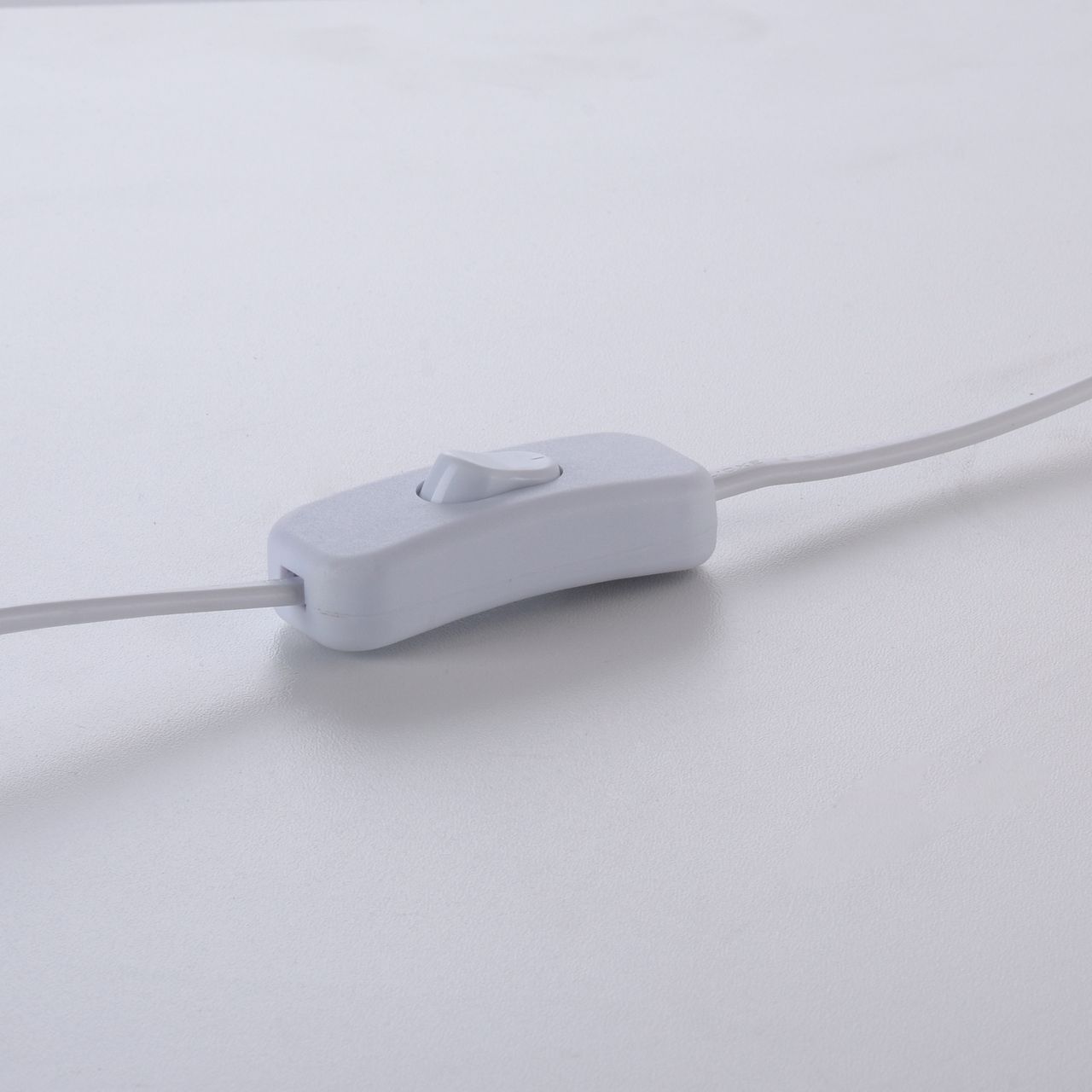 JUST LIGHT Tischleuchte mit MIKA Leuchtmittel 1xE27/10Watt, dimmbar, RGB, CCT, IP20, Weiss