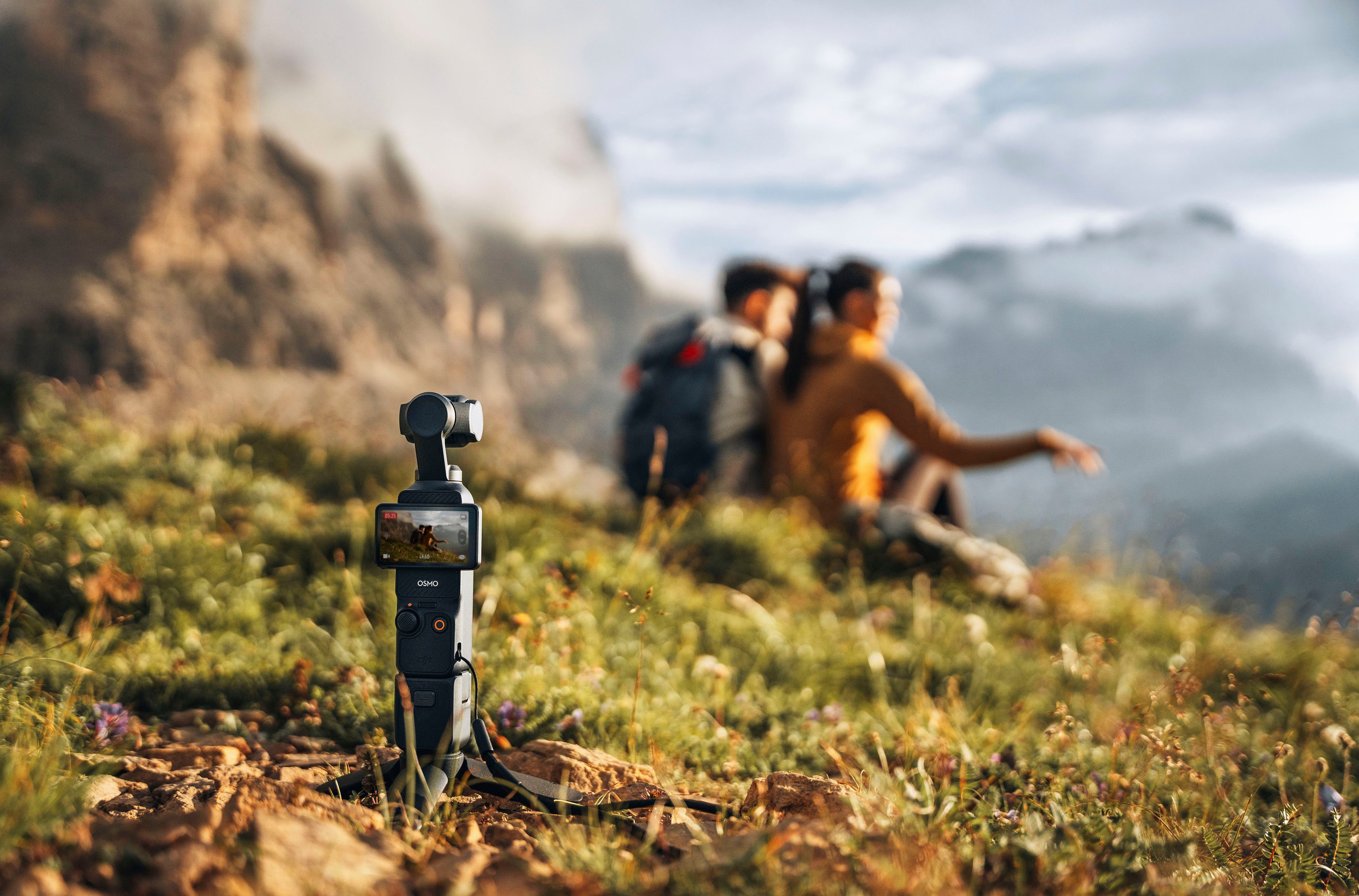 DJI Osmo Pocket 3 Camcorder (4K Ultra HD, Bluetooth)