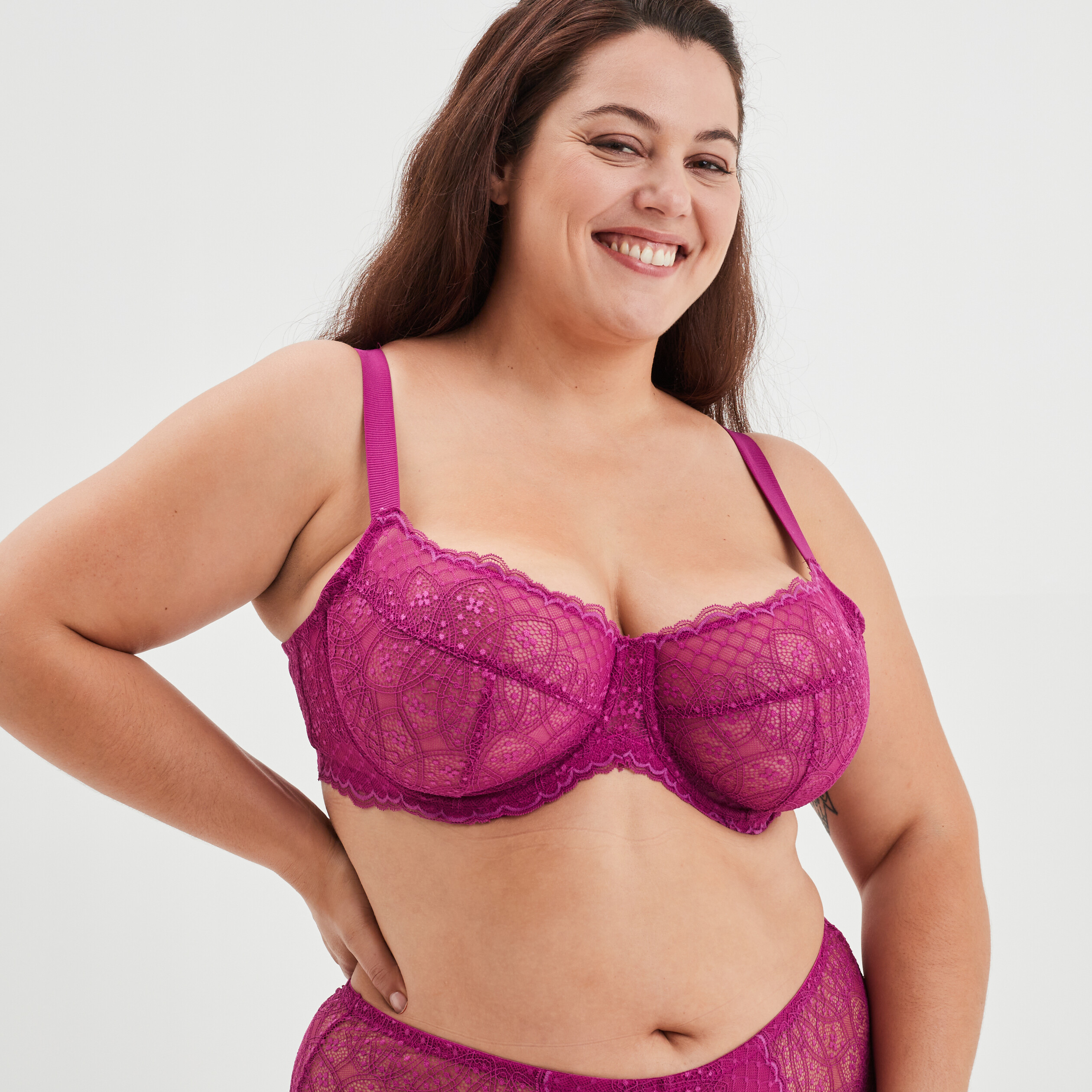 Soutien-gorge emboîtant en dentelle violet femme grande taille | La Halle