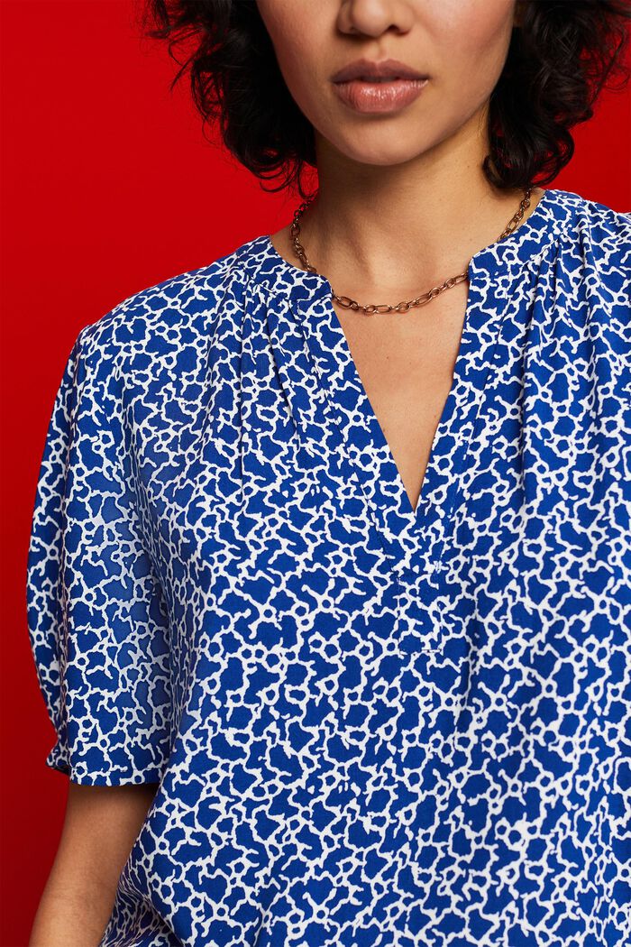 Florale Bluse mit V-Ausschnitt