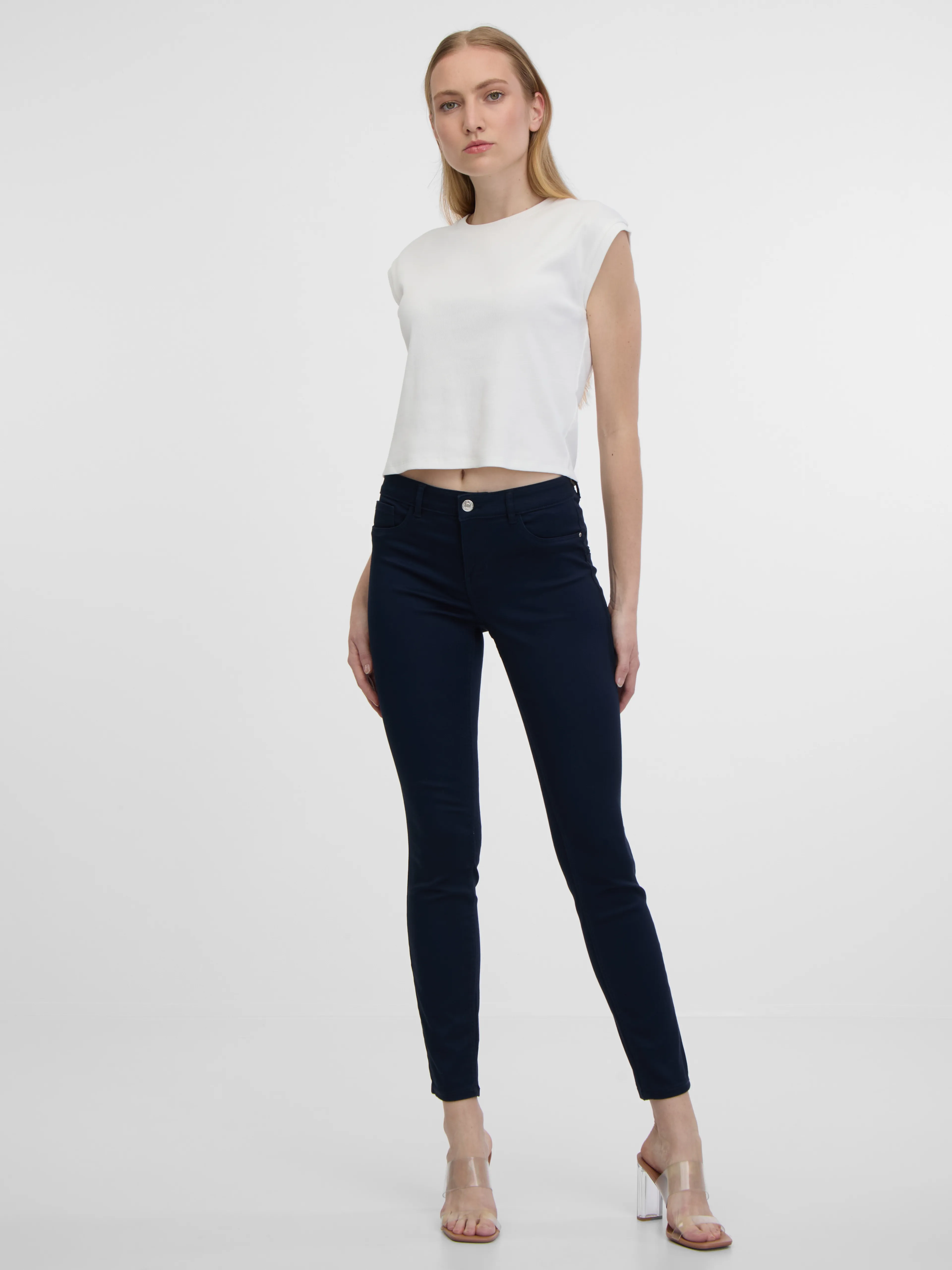 Dunkelblaue Röhrenjeans für Damen ORSAY