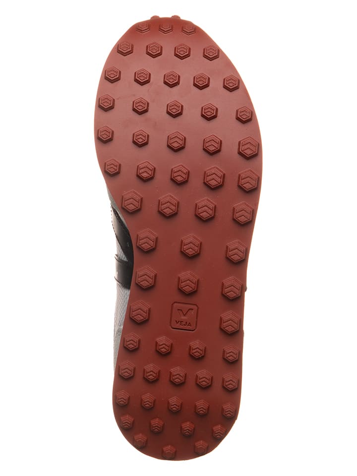 Veja Sneakers 