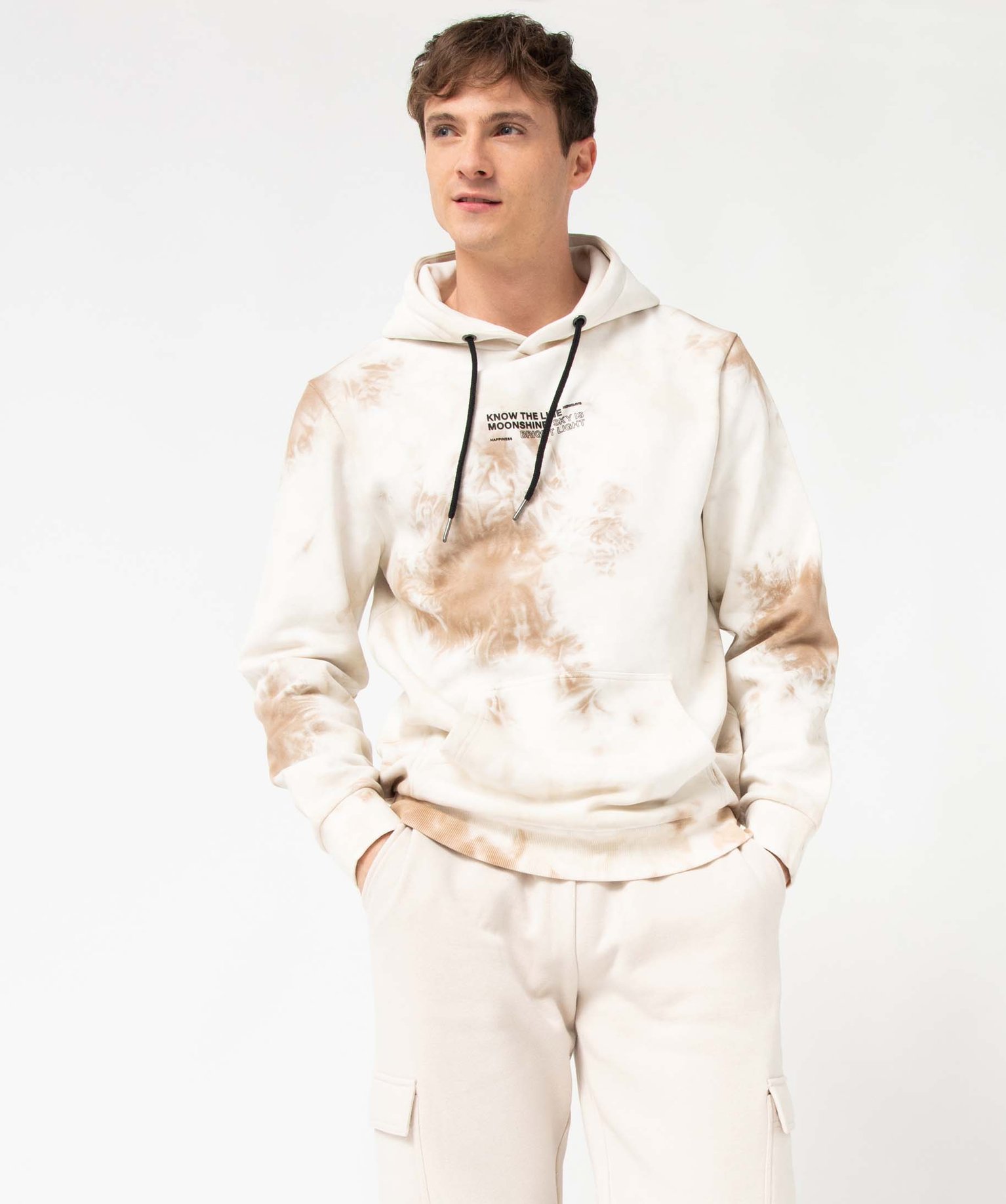 Sweat homme tie-and-dye à capuche beige | GEMO