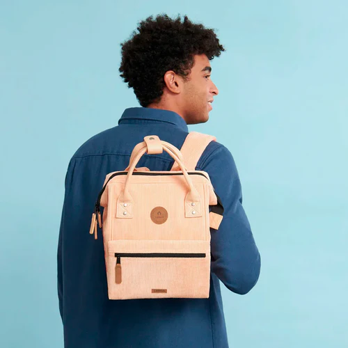 Adventurer Small Quito backpack, light orange