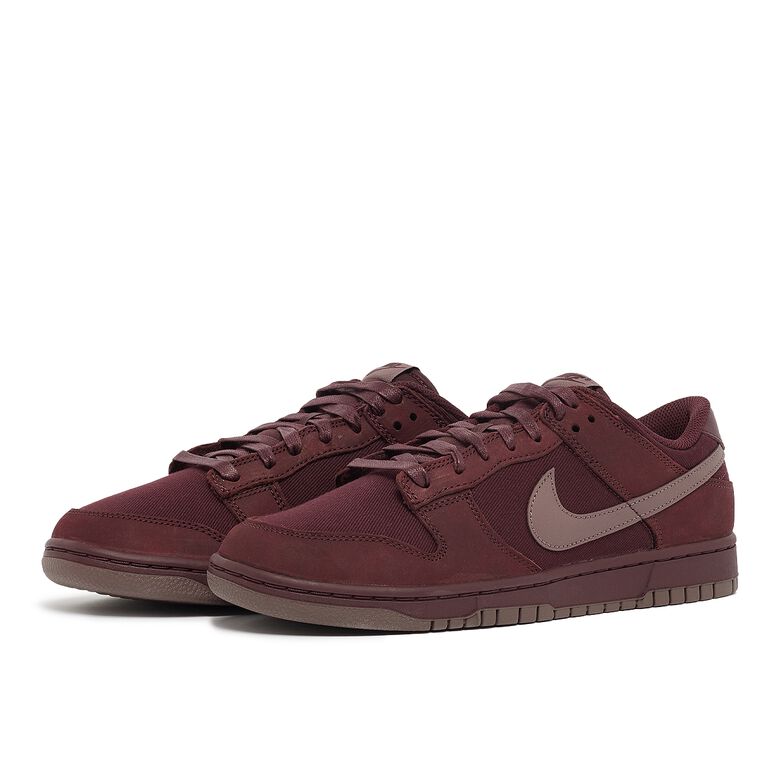 NIKE Dunk Low Premium 