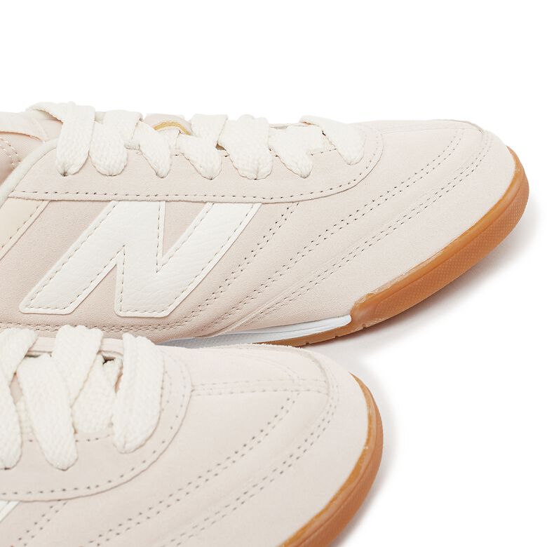 New Balance Wmns URC42EA beige/white