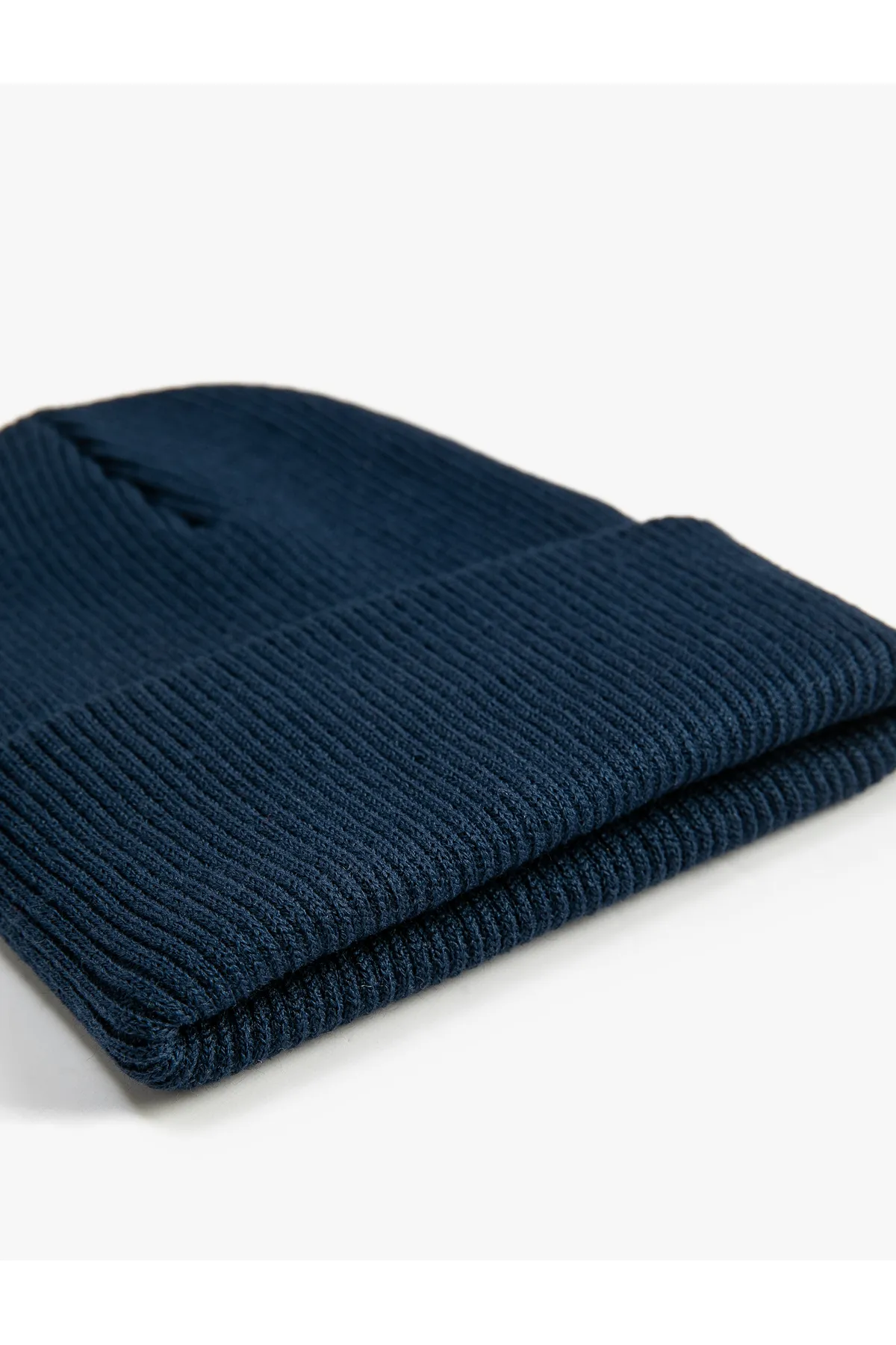 Koton  Elastische Strickmütze