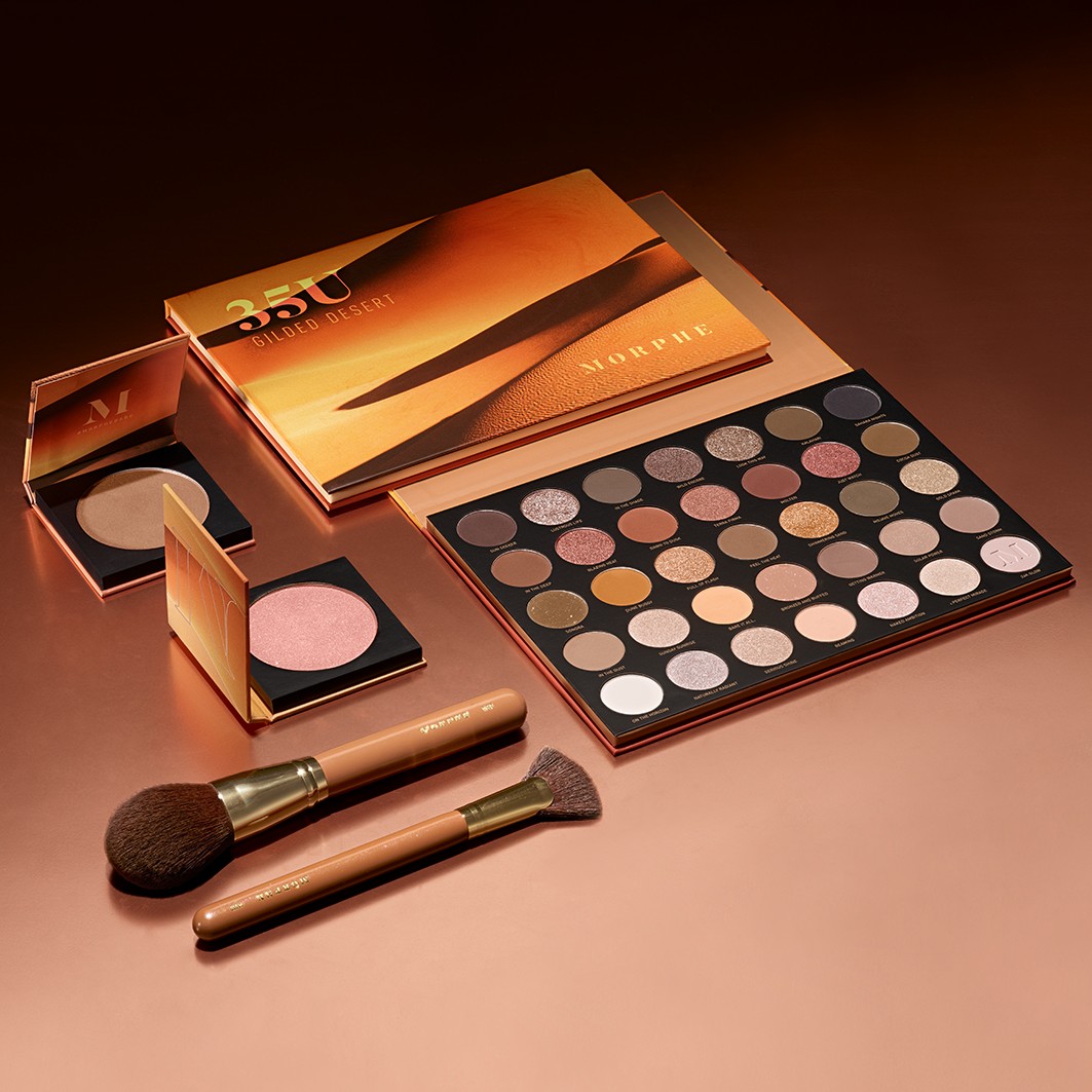 Glow Show Radiant Pressed