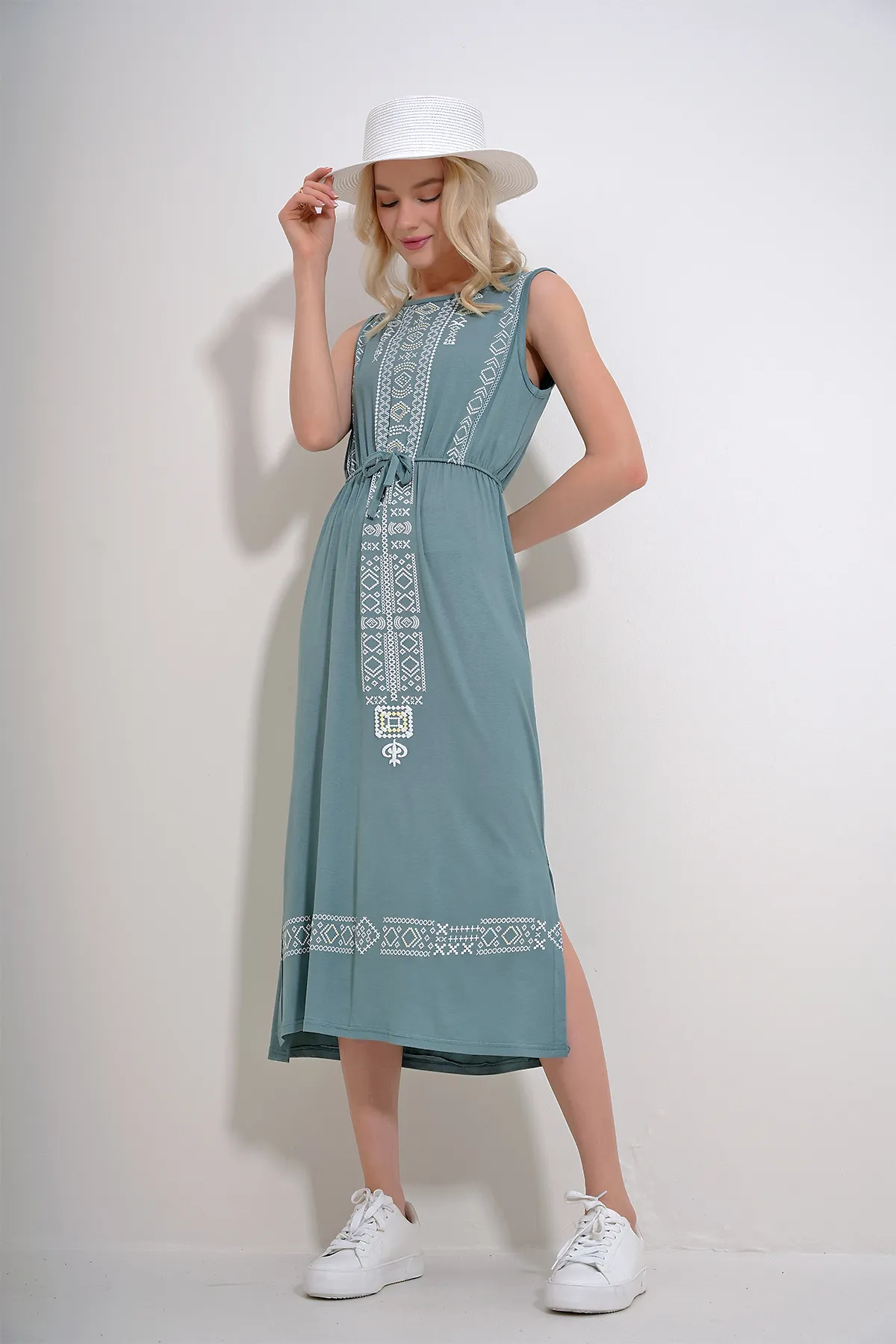 Trend Alaçatı Stili  Kleid - Grün - A-Linie