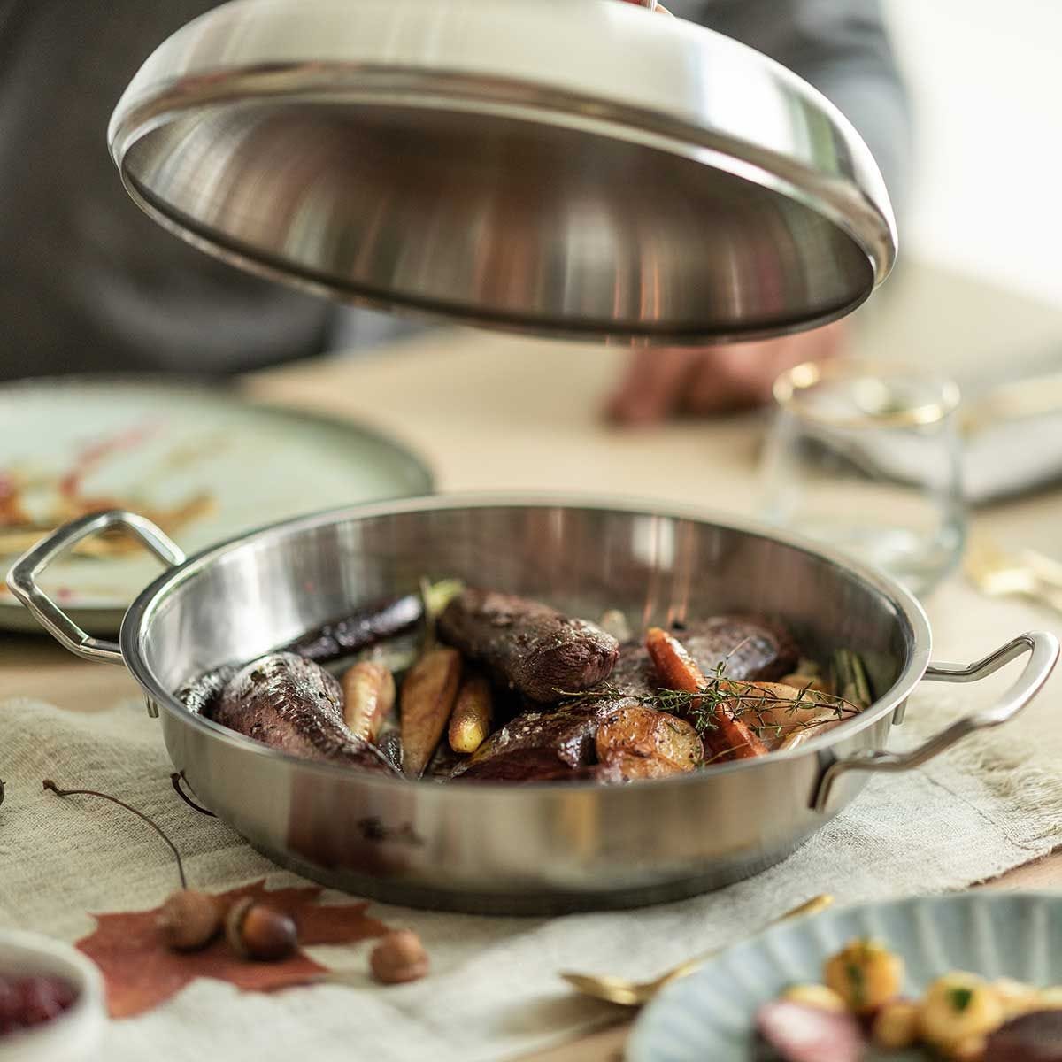Original-Profi Collection® Servierpfanne mit Novogrill® und Hochraumdeckel