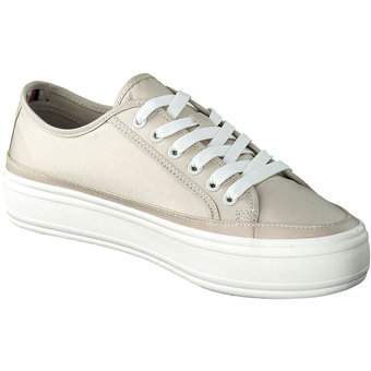 Tommy Hilfiger Essential Vulc Sneaker in beige