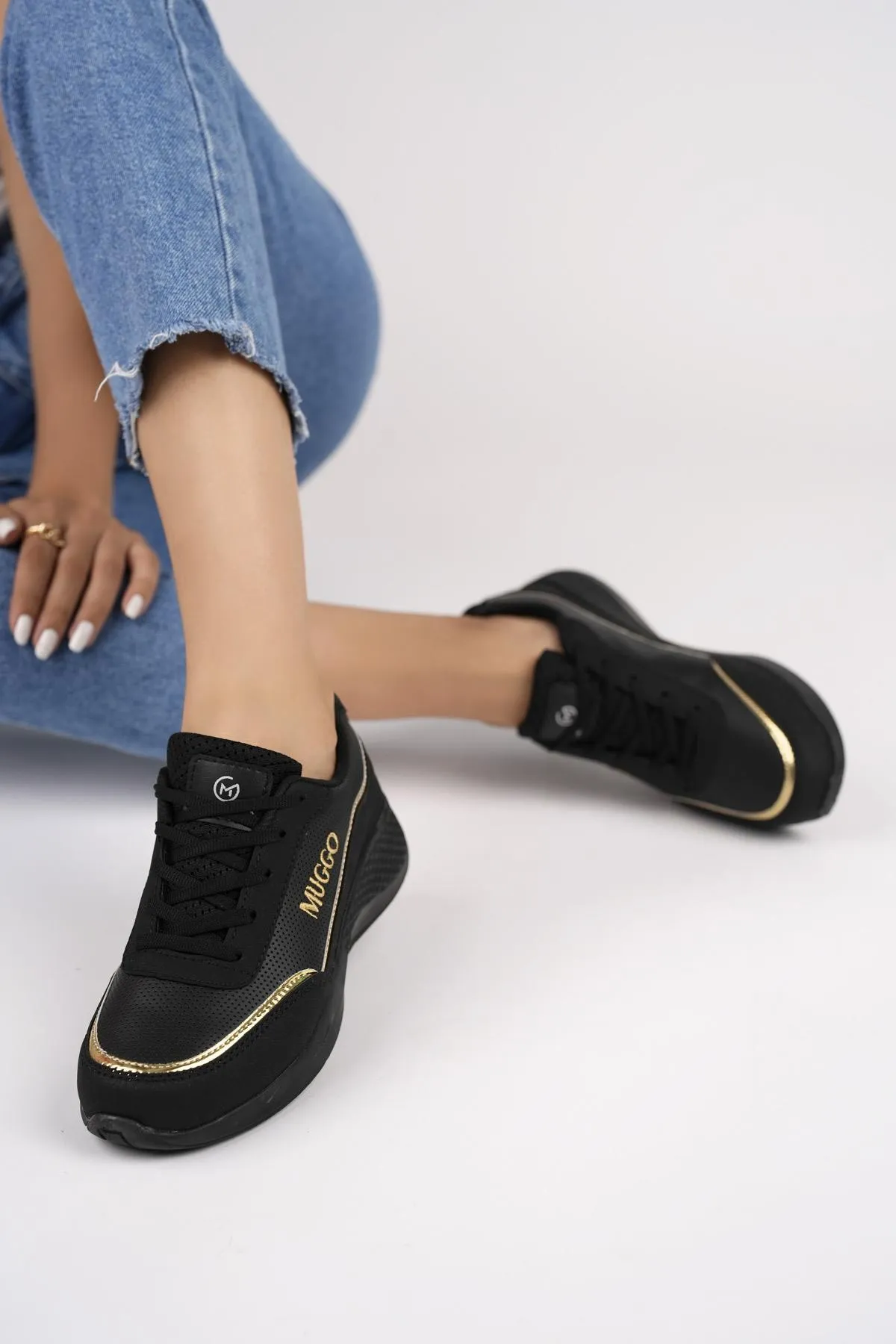 MUGGO  Glückliche garantierte orthopädische Damen-Schnürschuhe für den täglichen Gebrauch, stilvolle, bequeme Sneaker-Sportschuhe