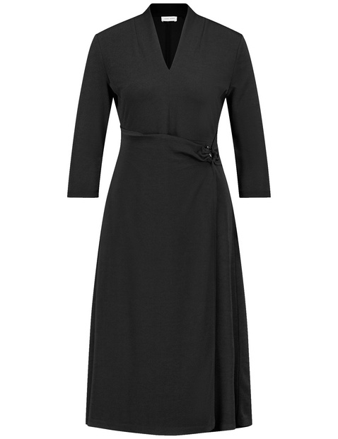 Elegantes Kleid mit Wickeloptik