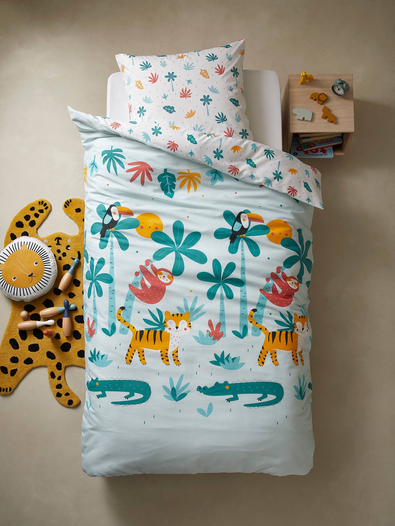 Parure housse de couette + taie d'oreiller enfant polyester et coton CROCOJUNGLE blanc