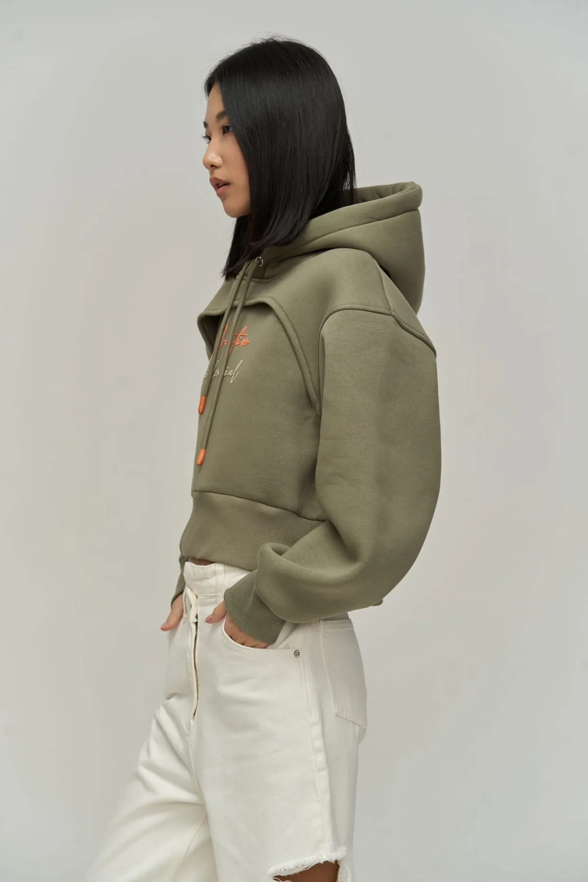 MAİ COLLECTİON  Kreatives, weiches Khaki-Crop-Sweatshirt