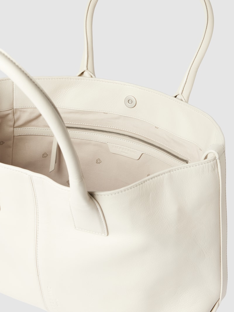 Shopper mit Label-Details Modell 'Chelsea' in offwhite