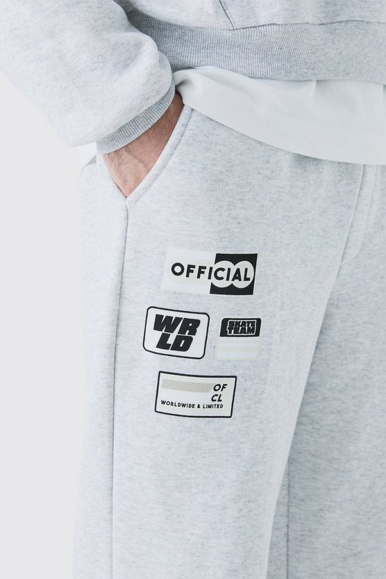 Lockere Jogginghose mit Applikation