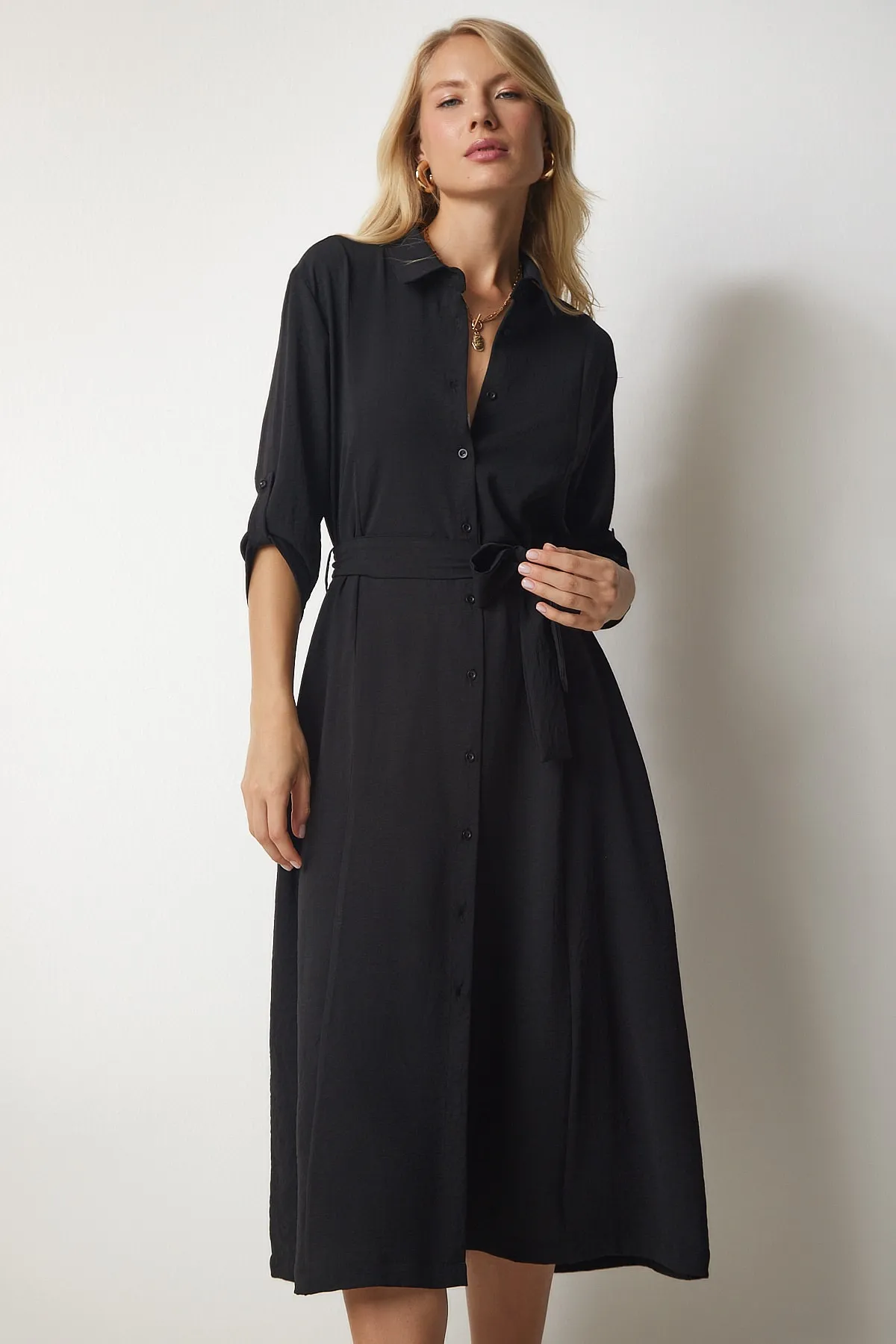 Happiness İstanbul  Schwarzes Damen-Hemdkleid mit Gürtel DD01256