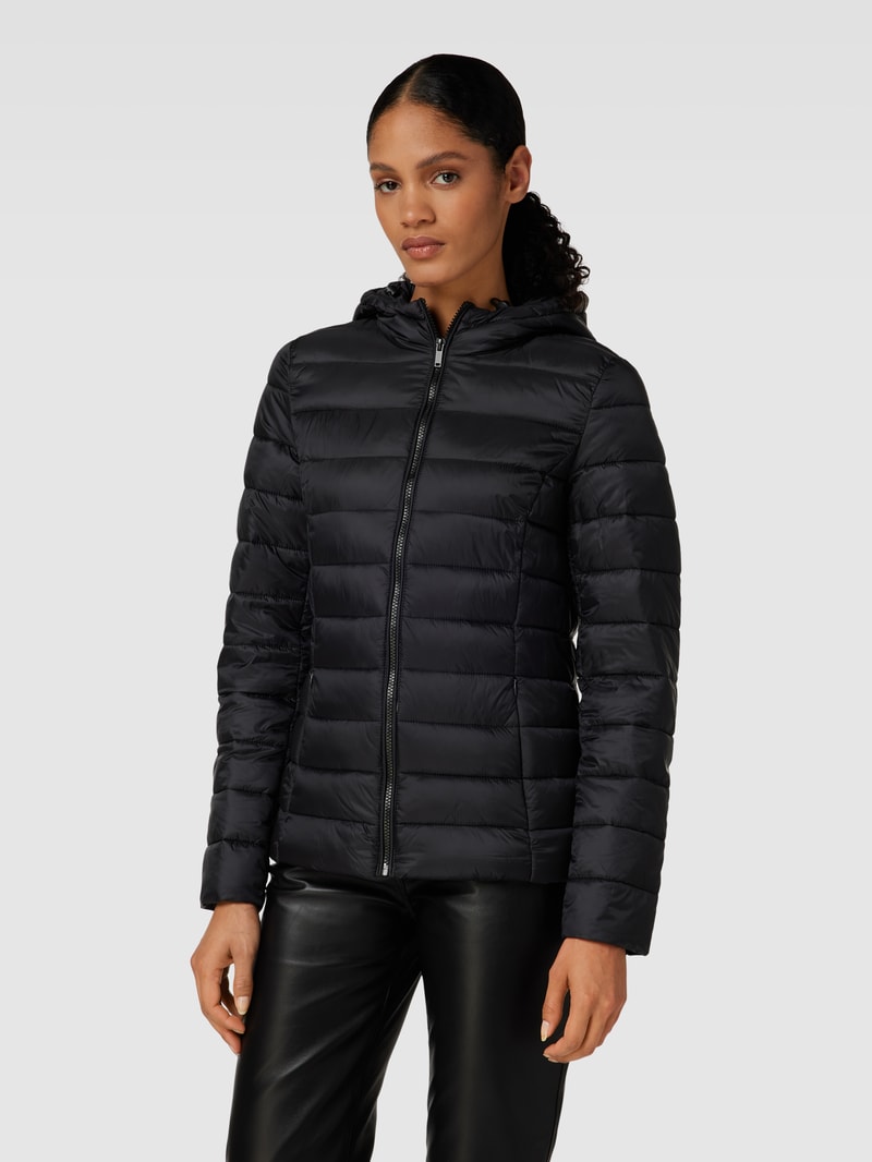 Steppjacke mit Kapuze in schwarz