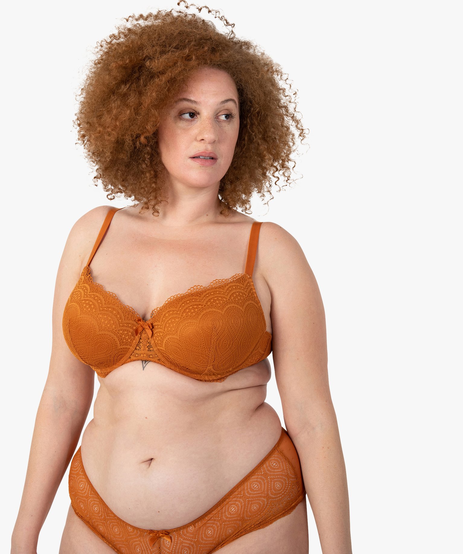 Soutien-gorge grande taille à armatures et coques fines cognac | GEMO