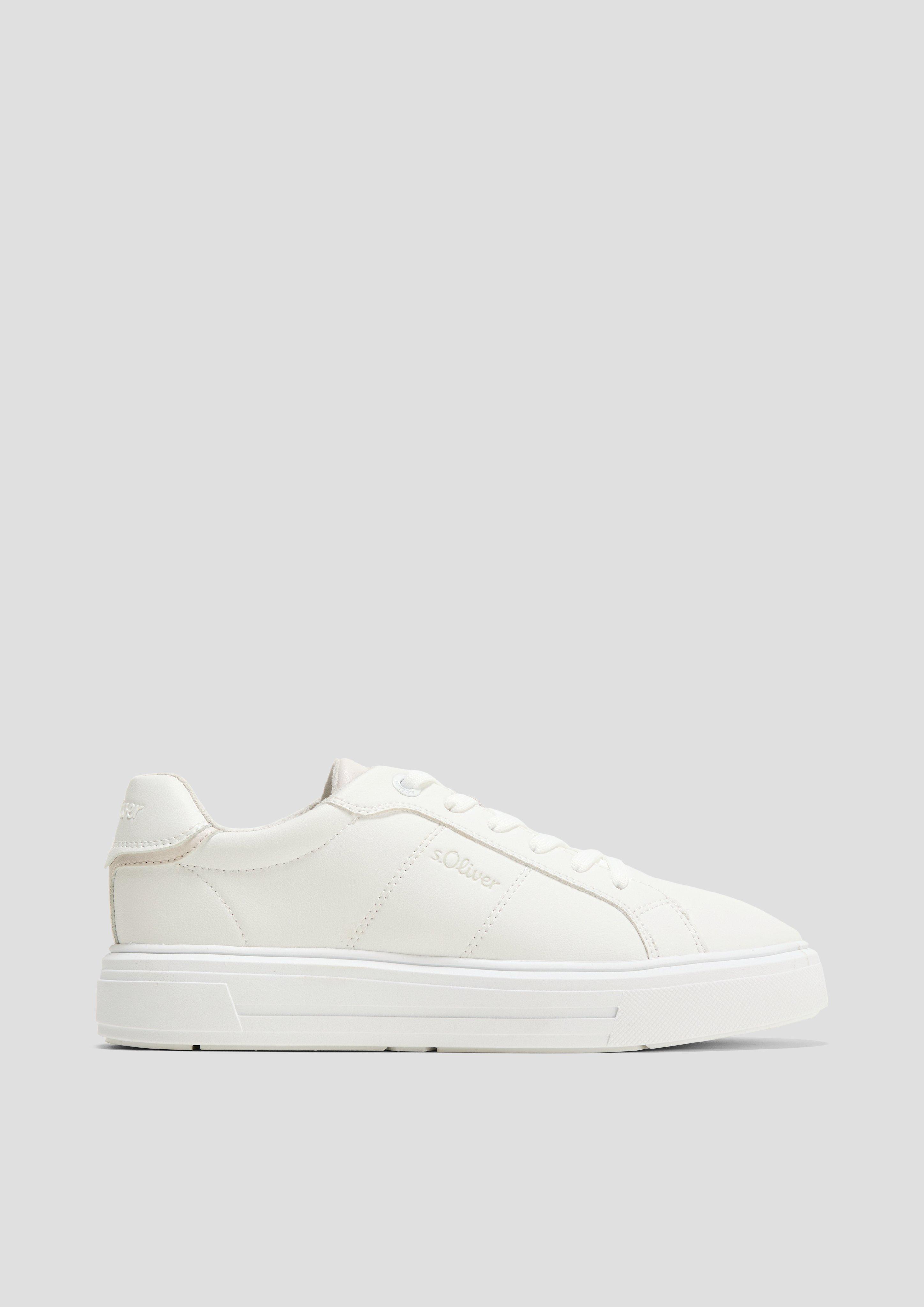 Sneaker in cleanem Design  6008798-100