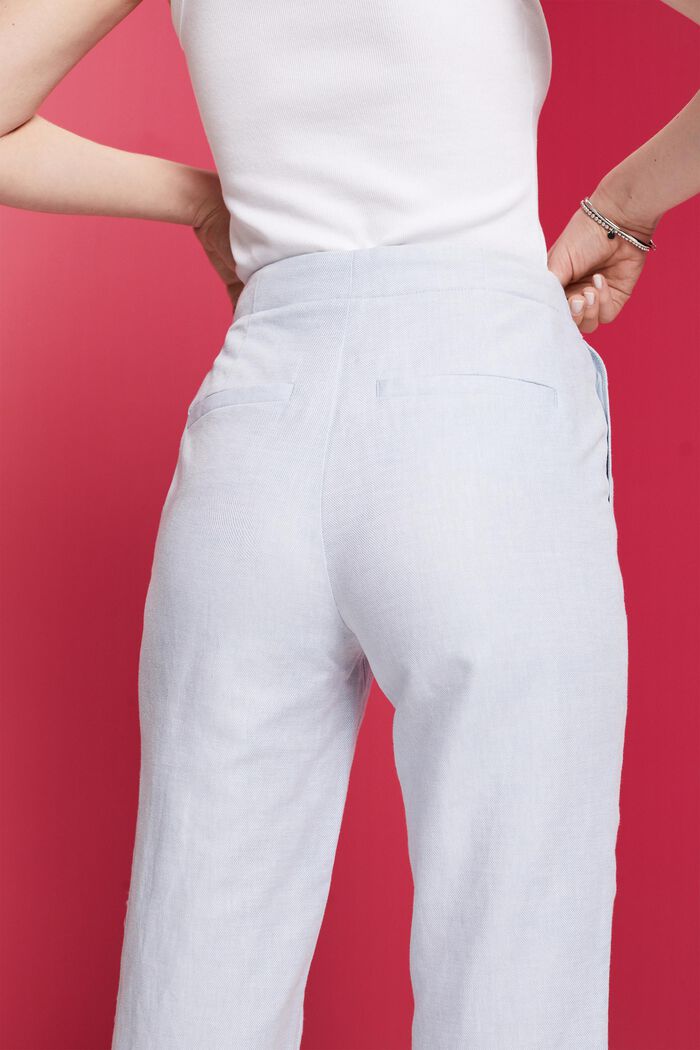 Gecroppte Chinohose mit fixiertem Gürtel, Leinen-Mix