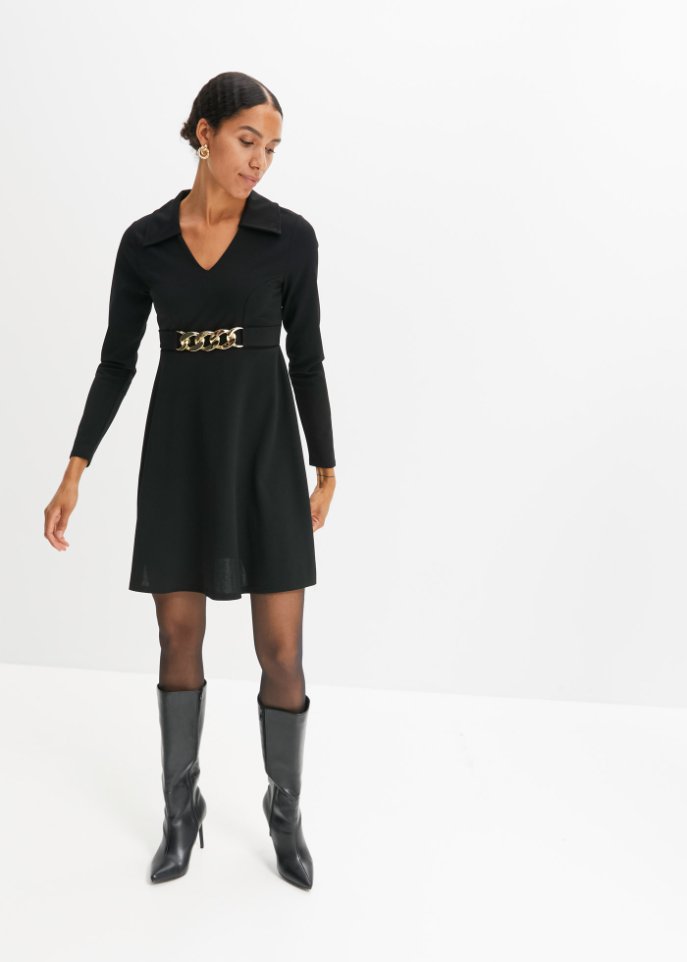 Kleid mit Zierschnalle