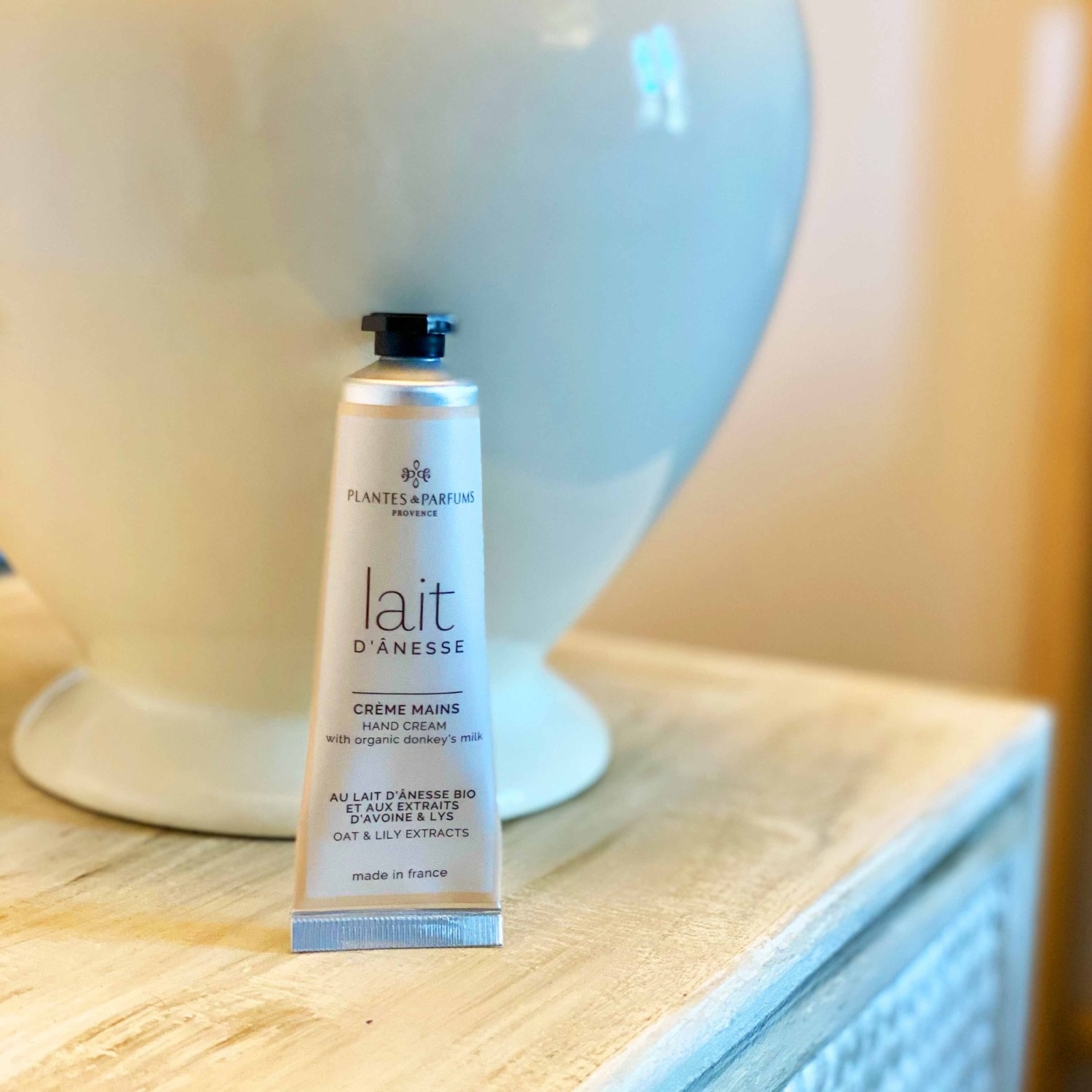 Pflanzen & Parfums: Eselsmilch, Hafer- und Lilienextrakte