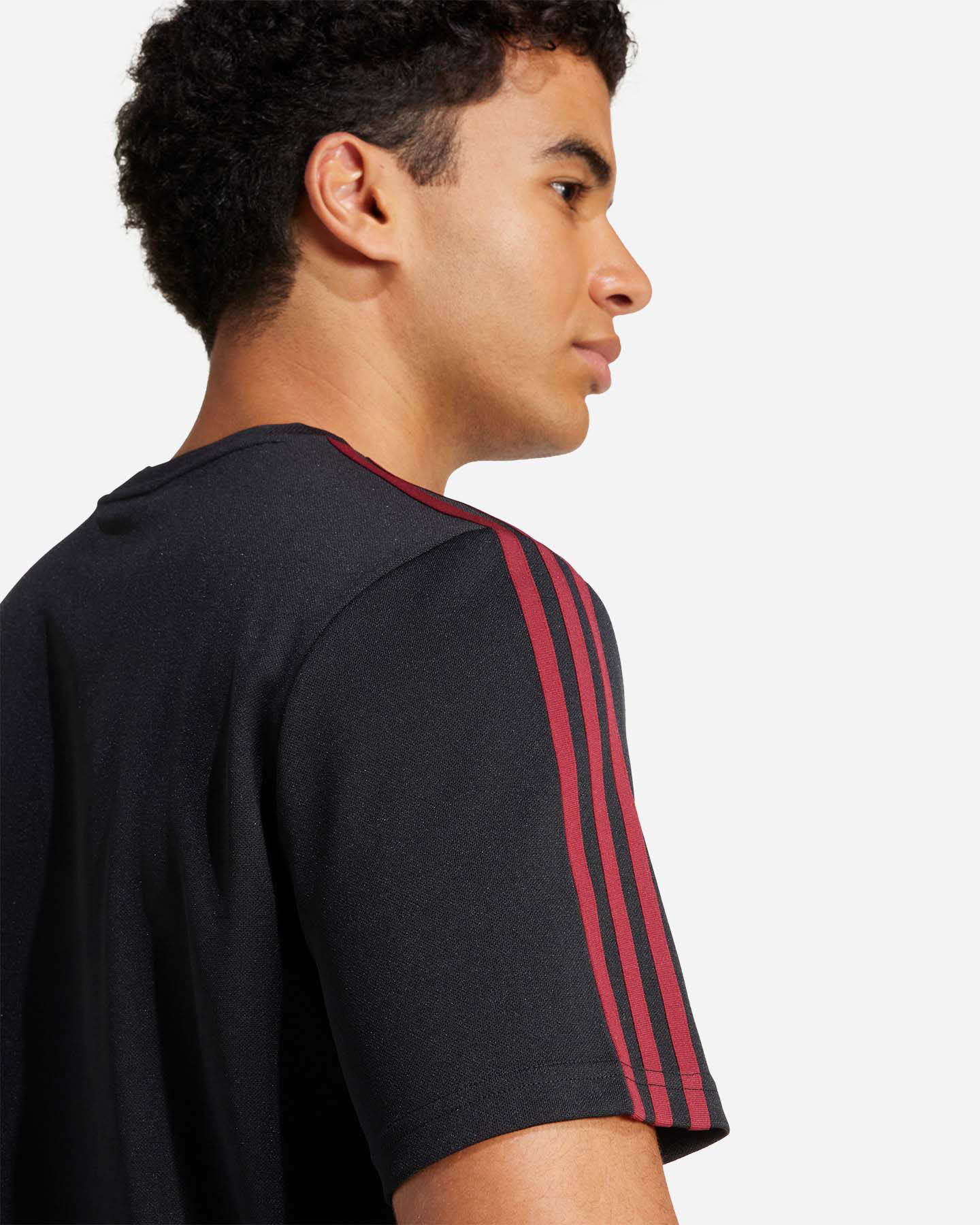 Oficiálne futbalové oblečenie Adidas Manchester United FC CNY M JF0377