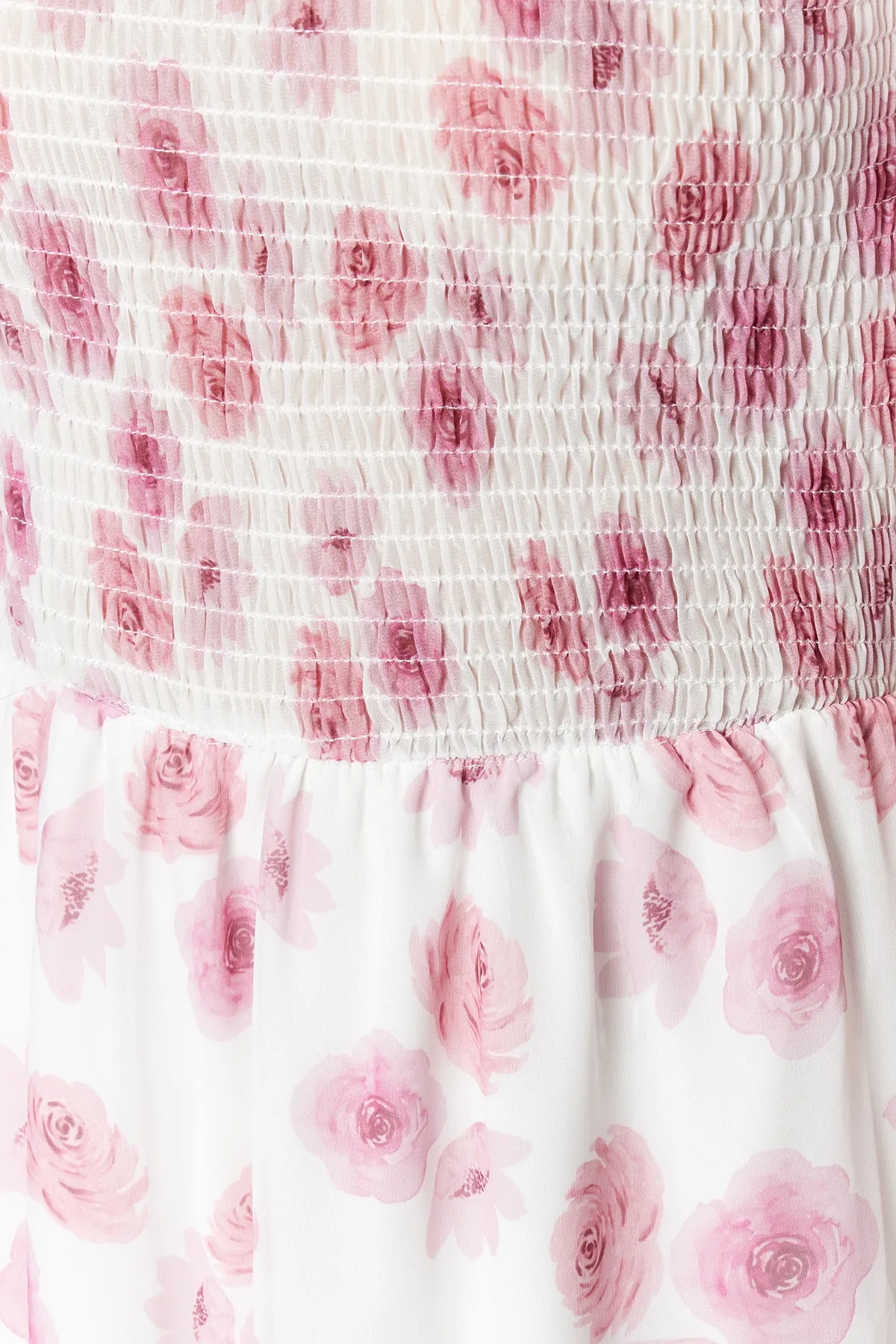 Trendyol Collection  Rosa gewebtes, gefüttertes Chiffon-Midikleid mit Carmen-Kragen und Gimped-Gewebe TWOSS22EL0813