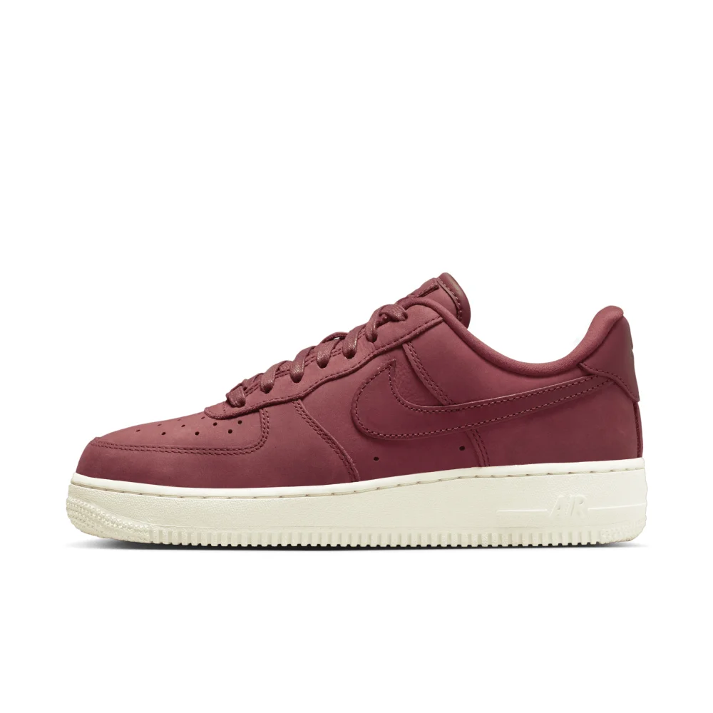 Nike Air Force 1 Premium DR9503-600 / rot