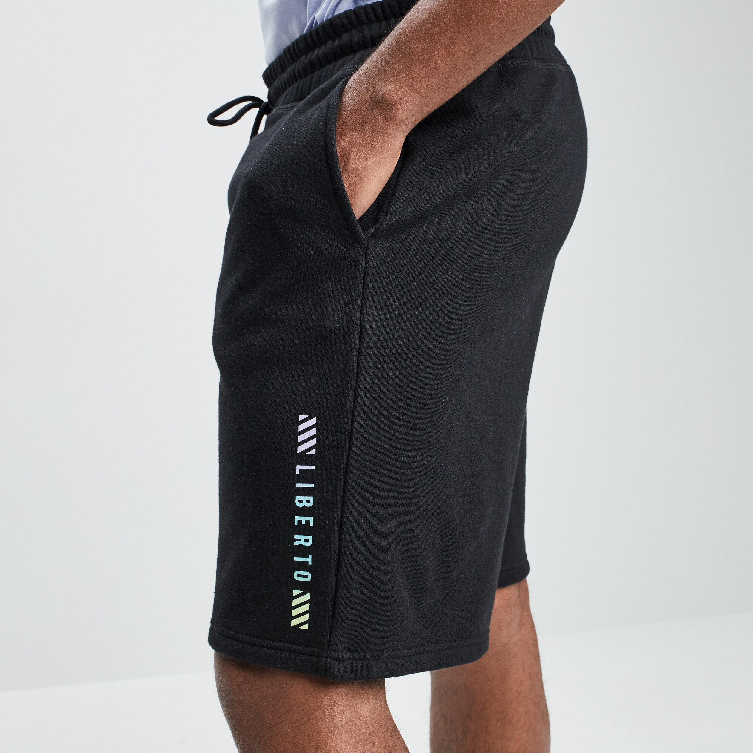 Short jogging droit à coulisse noir homme | La Halle