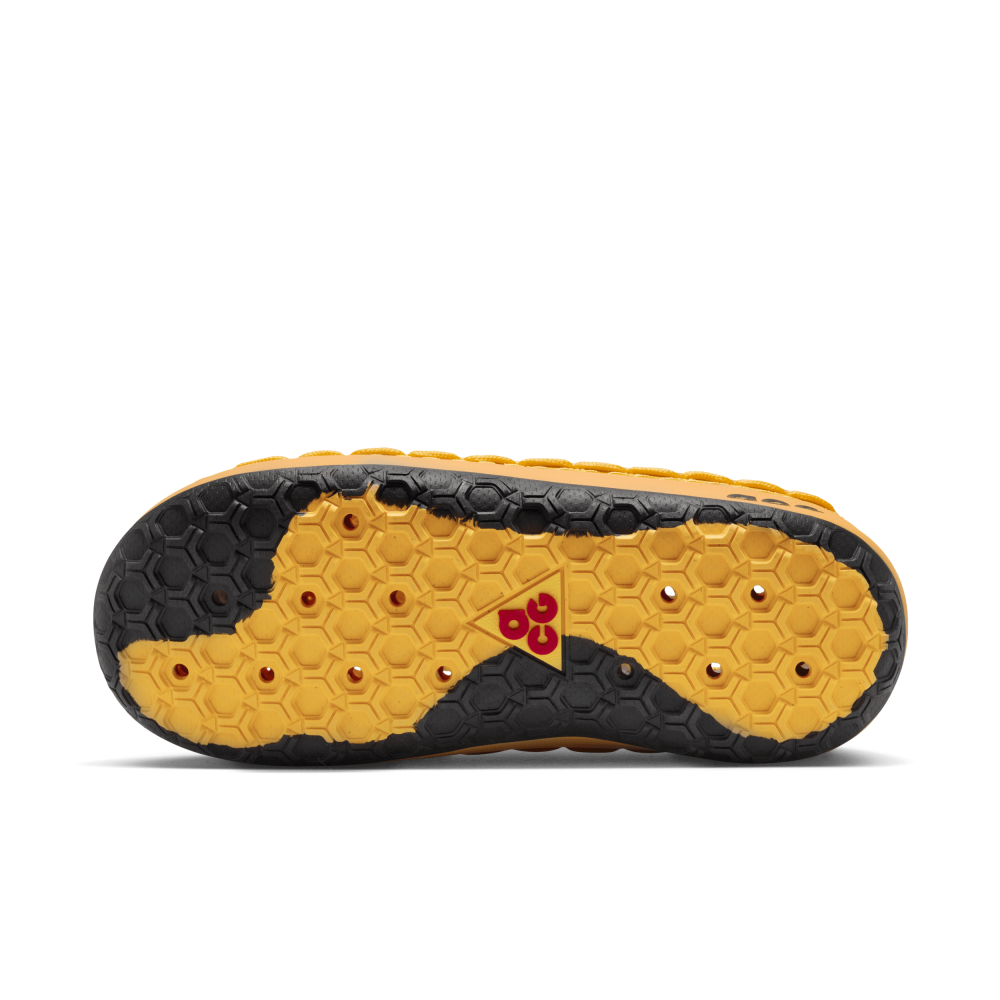 Nike ACG Watercat+ University Gold CZ0931-700 / gelb