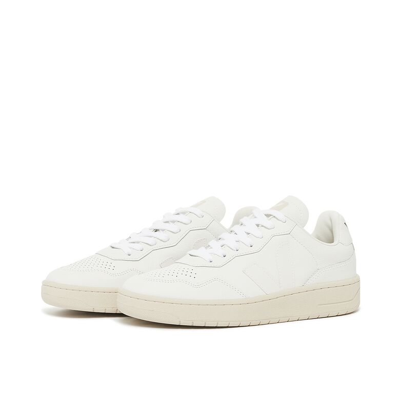 Veja WMNS V-90 Leather extra white