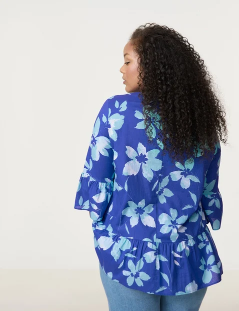 Ausgestellte Bluse mit Volants