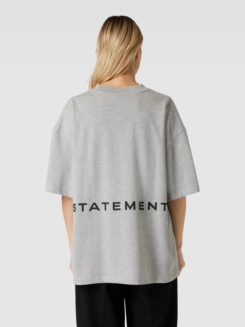 Oversized T-Shirt mit Rundhalsausschnitt in hellgrau melange
