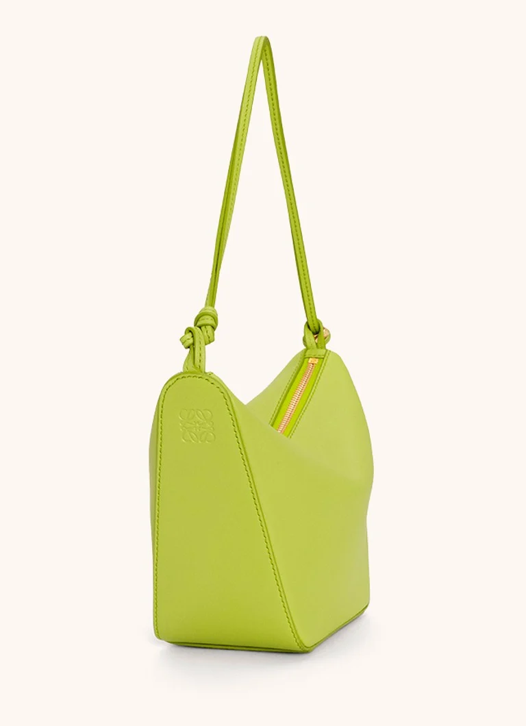 LOEWE Hammock Hobo plecu soma no teļādas