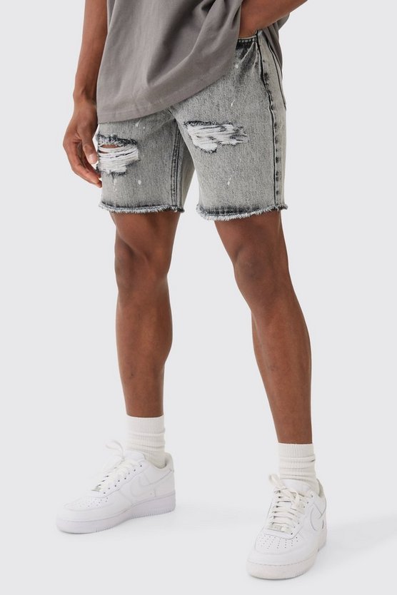 Zerrissene Slim-Fit Jeansshorts mit Farbspritzern