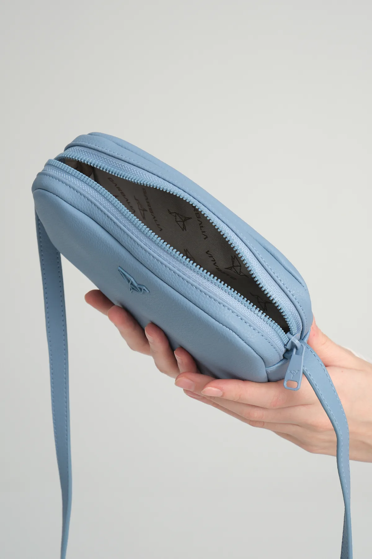 Garbalia  Liberty Blue Damen-Minitasche mit verstellbarem Schultergurt mit Kreuzgriff und Reißverschluss