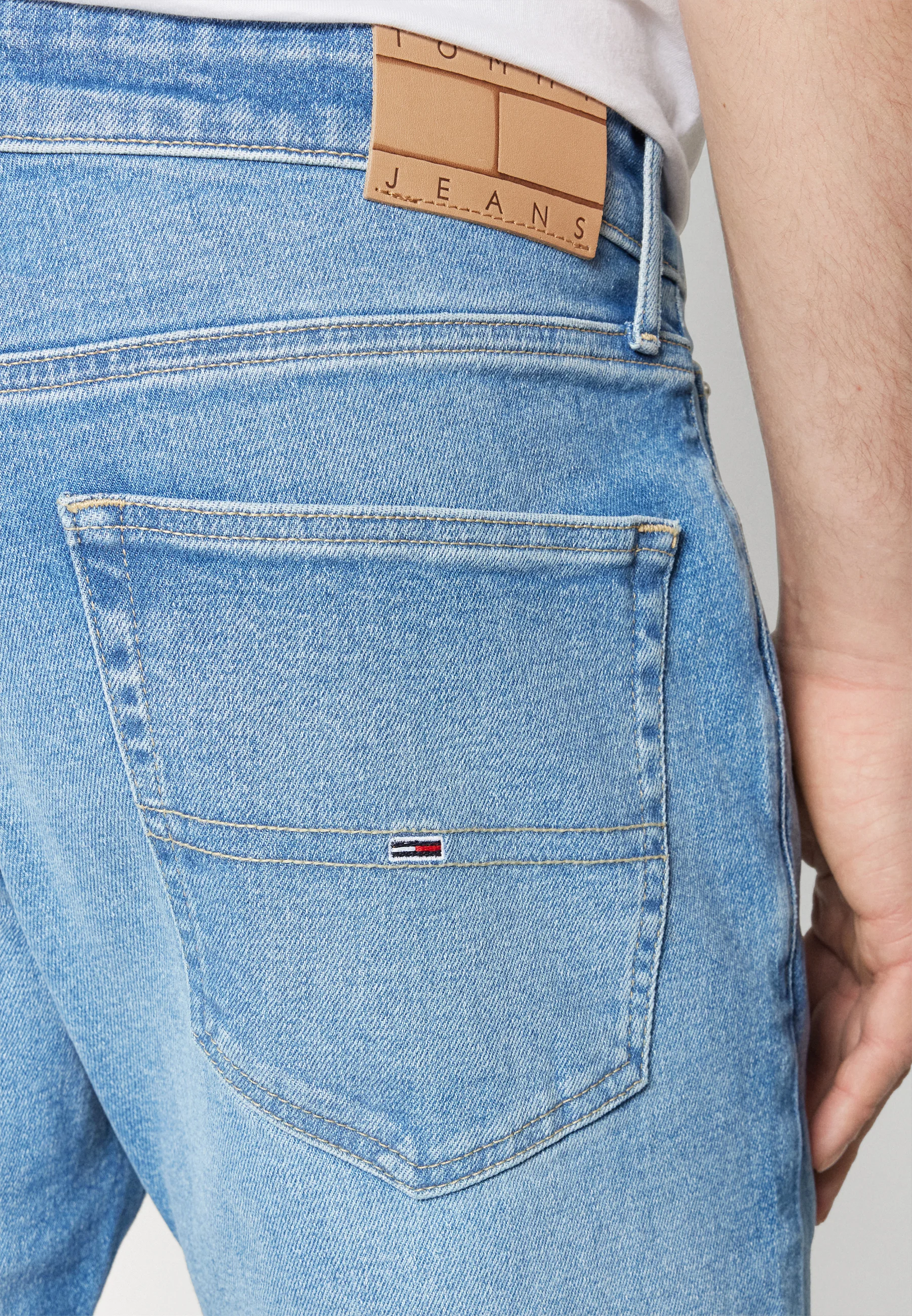 Tommy Jeans SCANTON SLIM - Vaqueros ajustados
