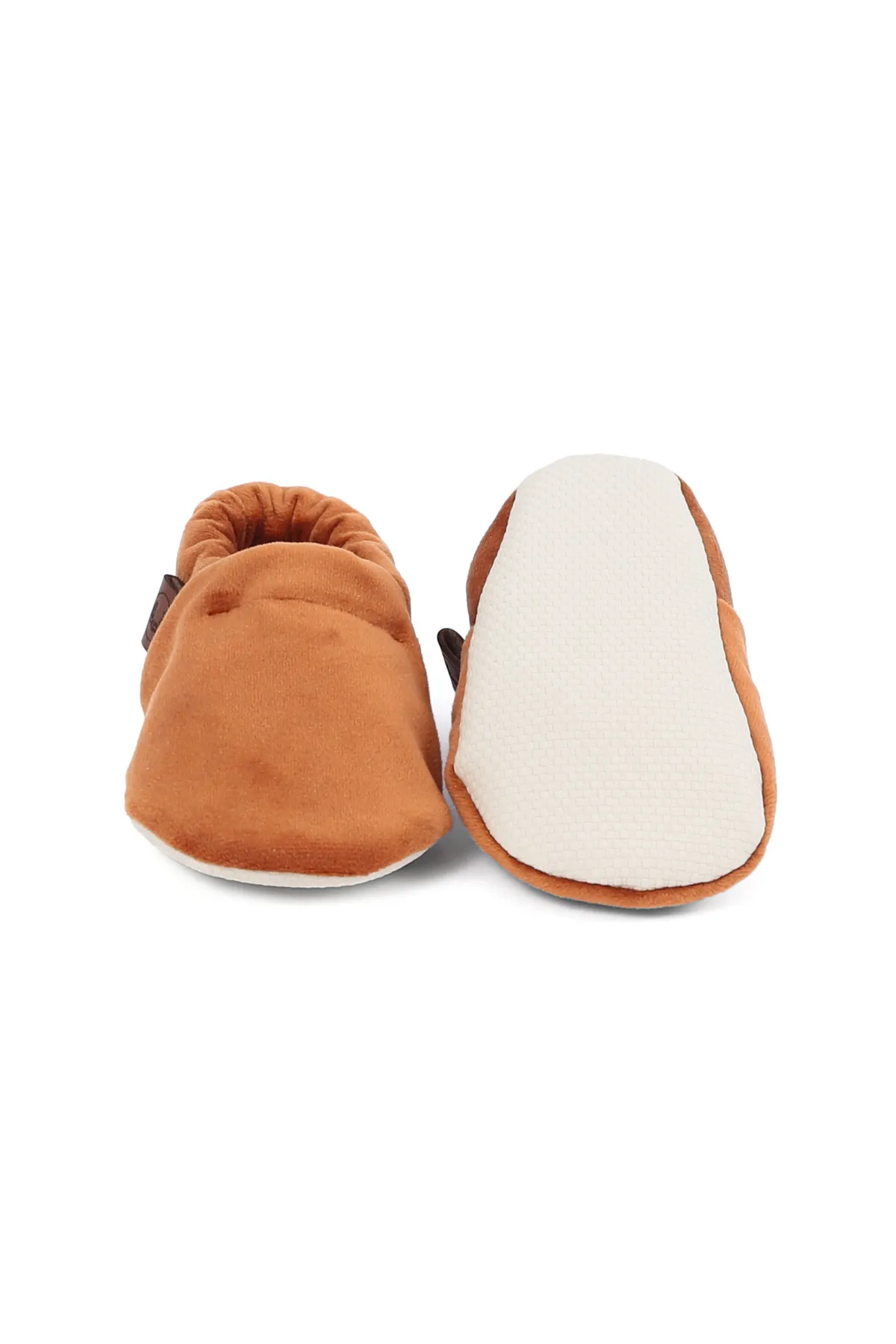 Caluu Baby  Babyschuhe aus karamellfarbenem Samt