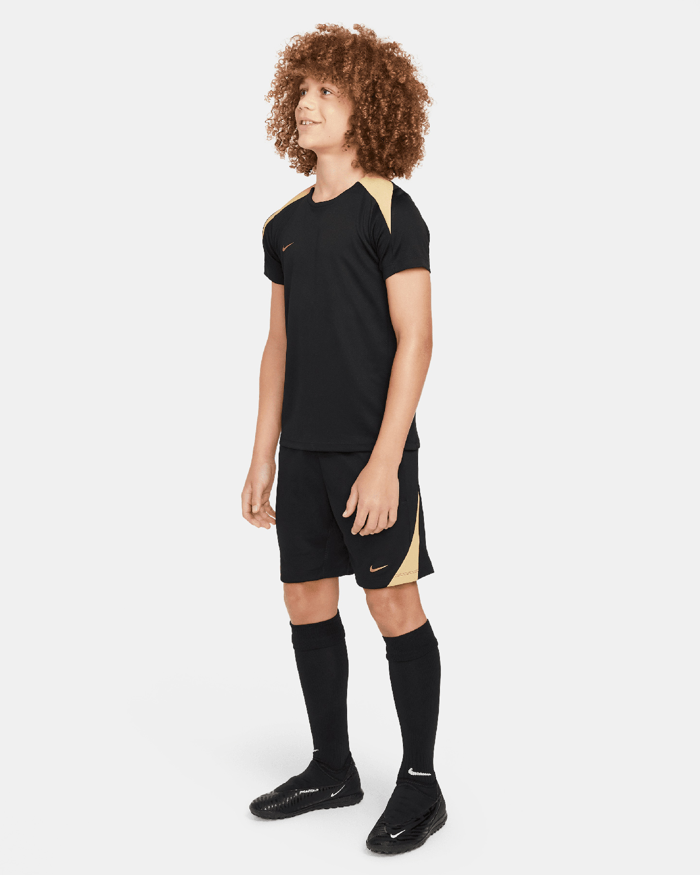 Futbalové šortky Nike Dri Fit Strike 24 Jr FN8419-011