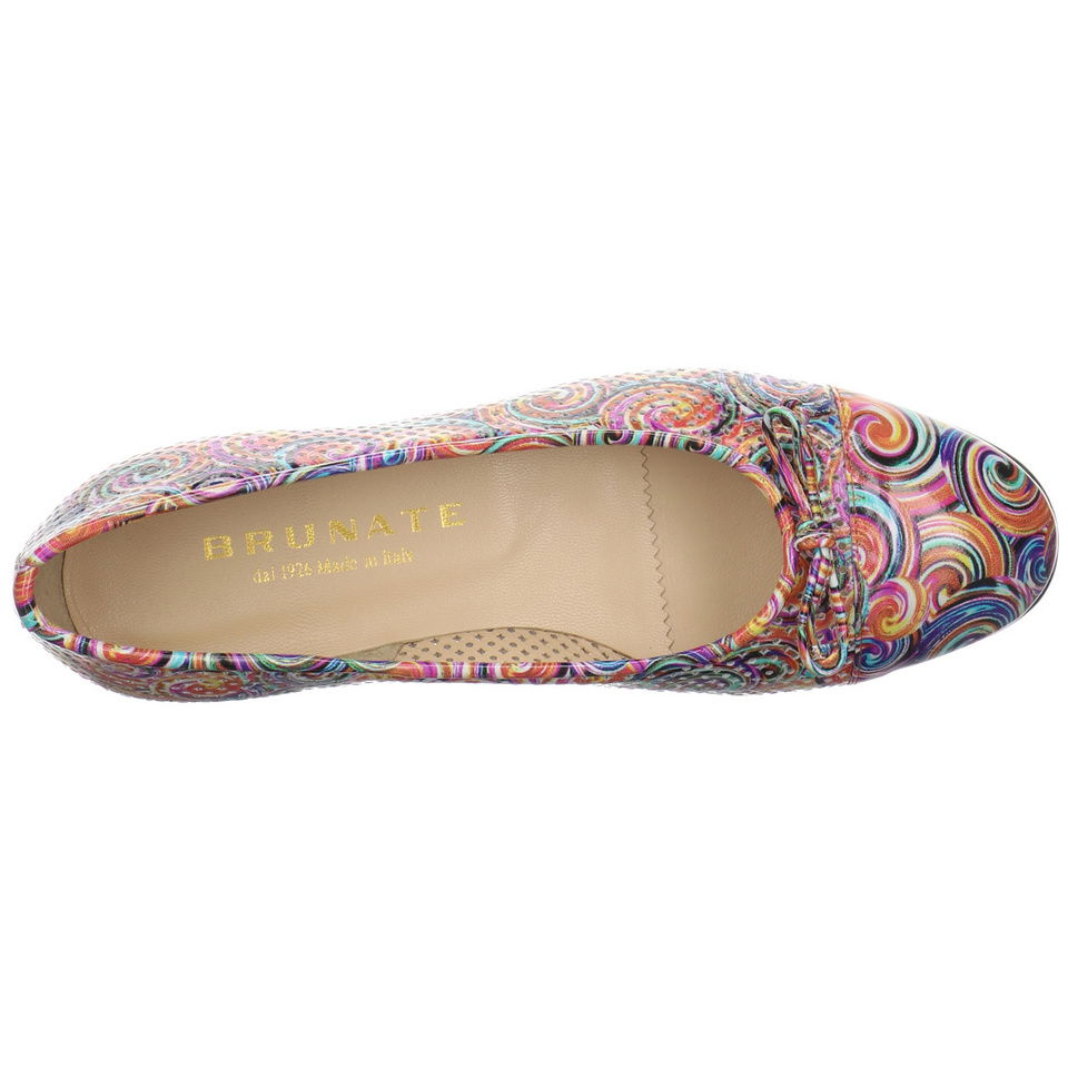 Brunate Ballerina