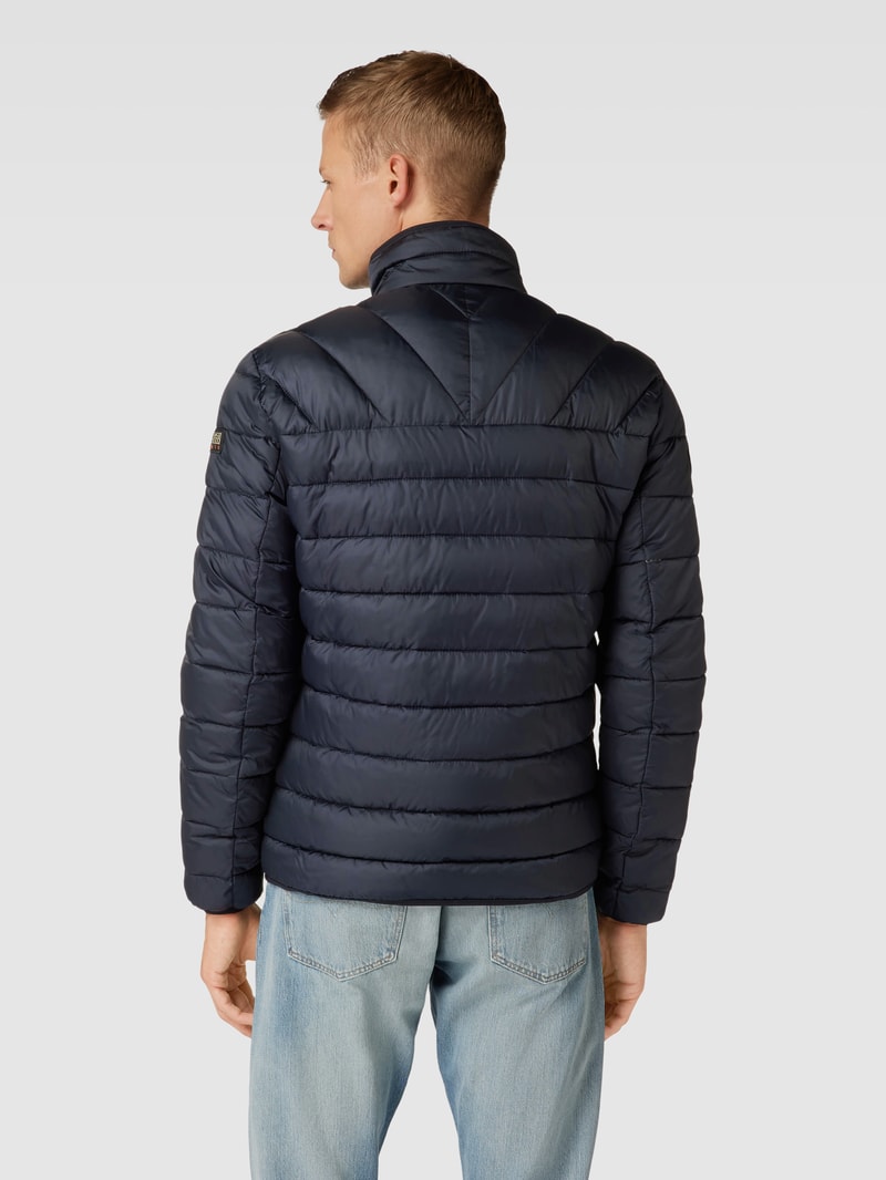 Steppjacke mit Stehkragen Modell 'AERONS' in schwarz