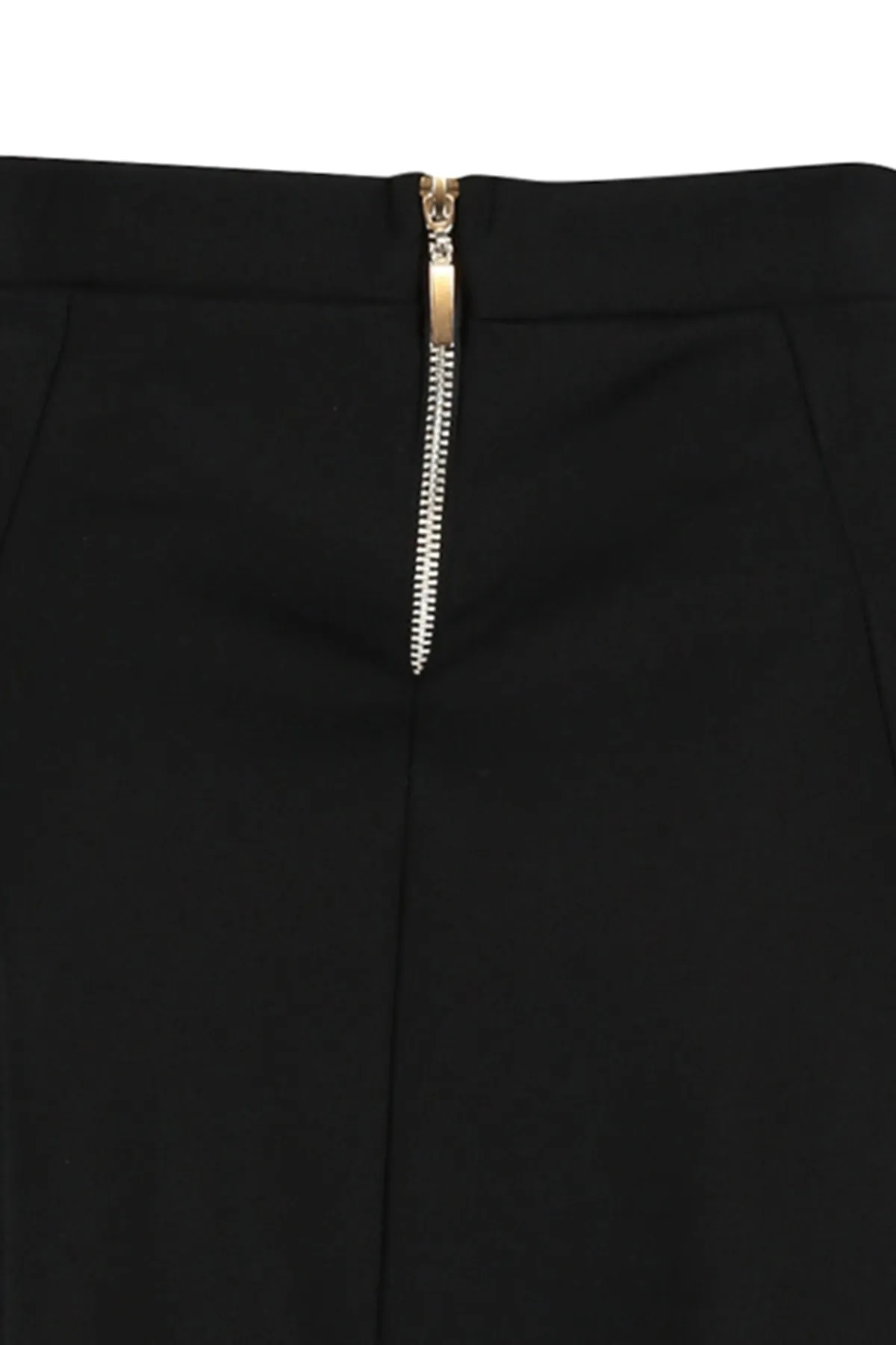 Trendyol Collection  Schwarzer Minirock mit Stretch-Strick und normaler Taille TWOSS19ST0117