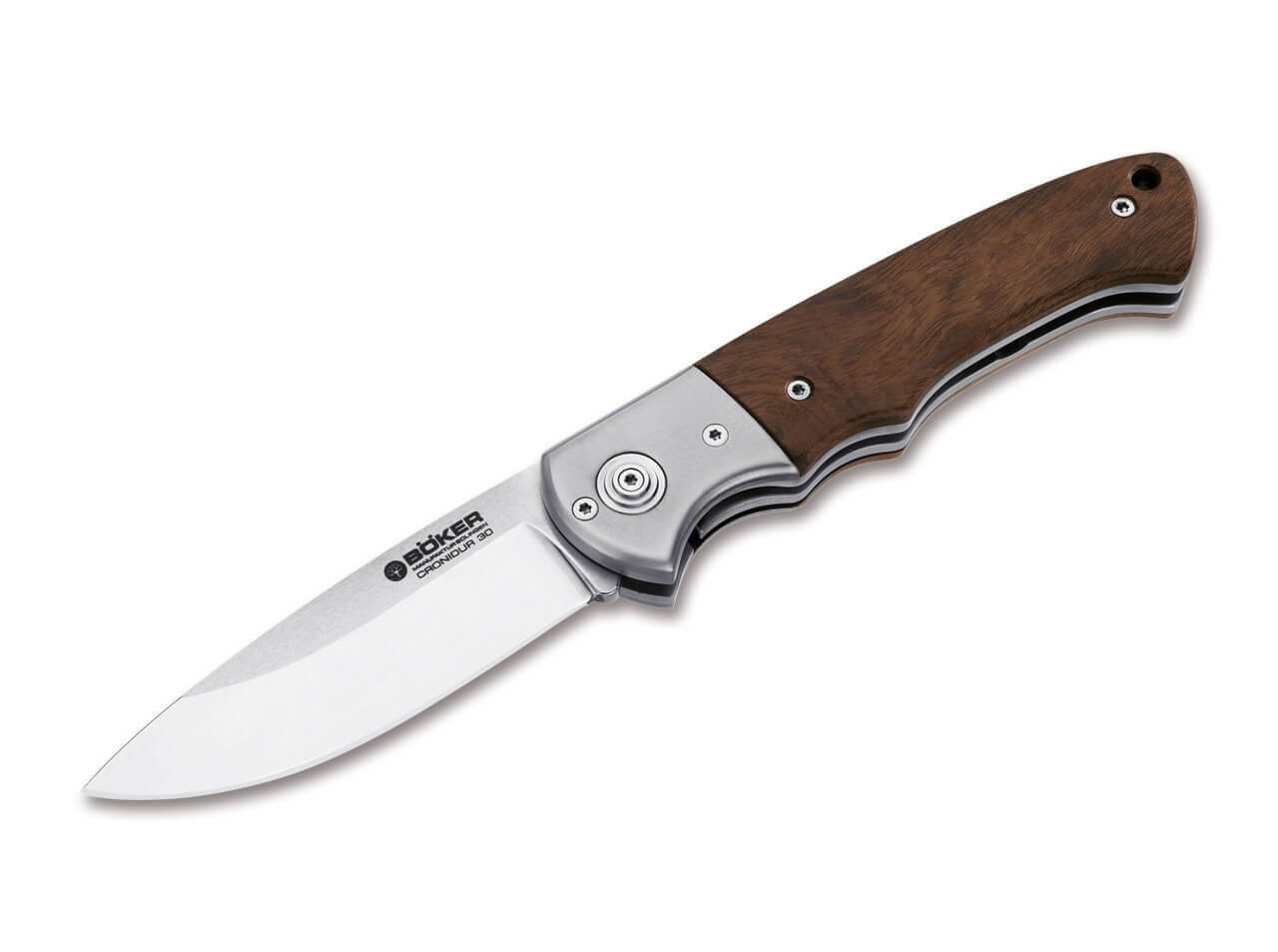 Titan Hunter Wood