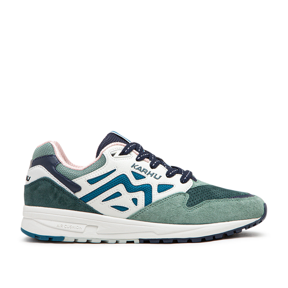 Karhu Legacy 96 F806053 / grün